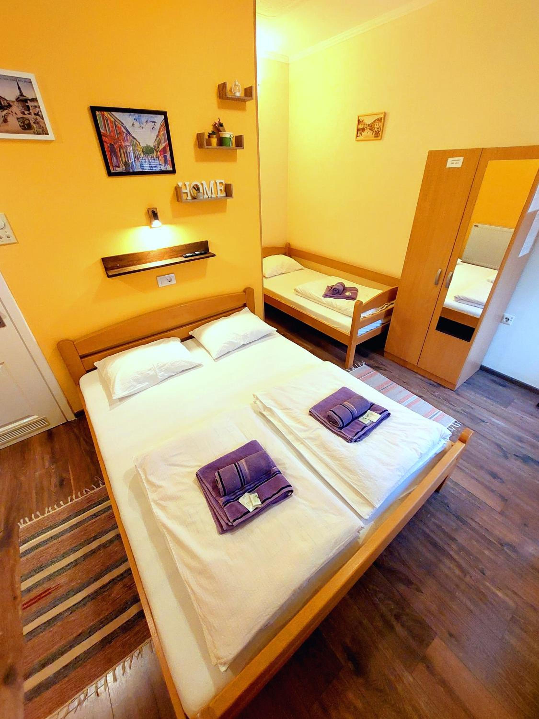 Smestaj Centar Novi Sad,Motorcycle Friendly