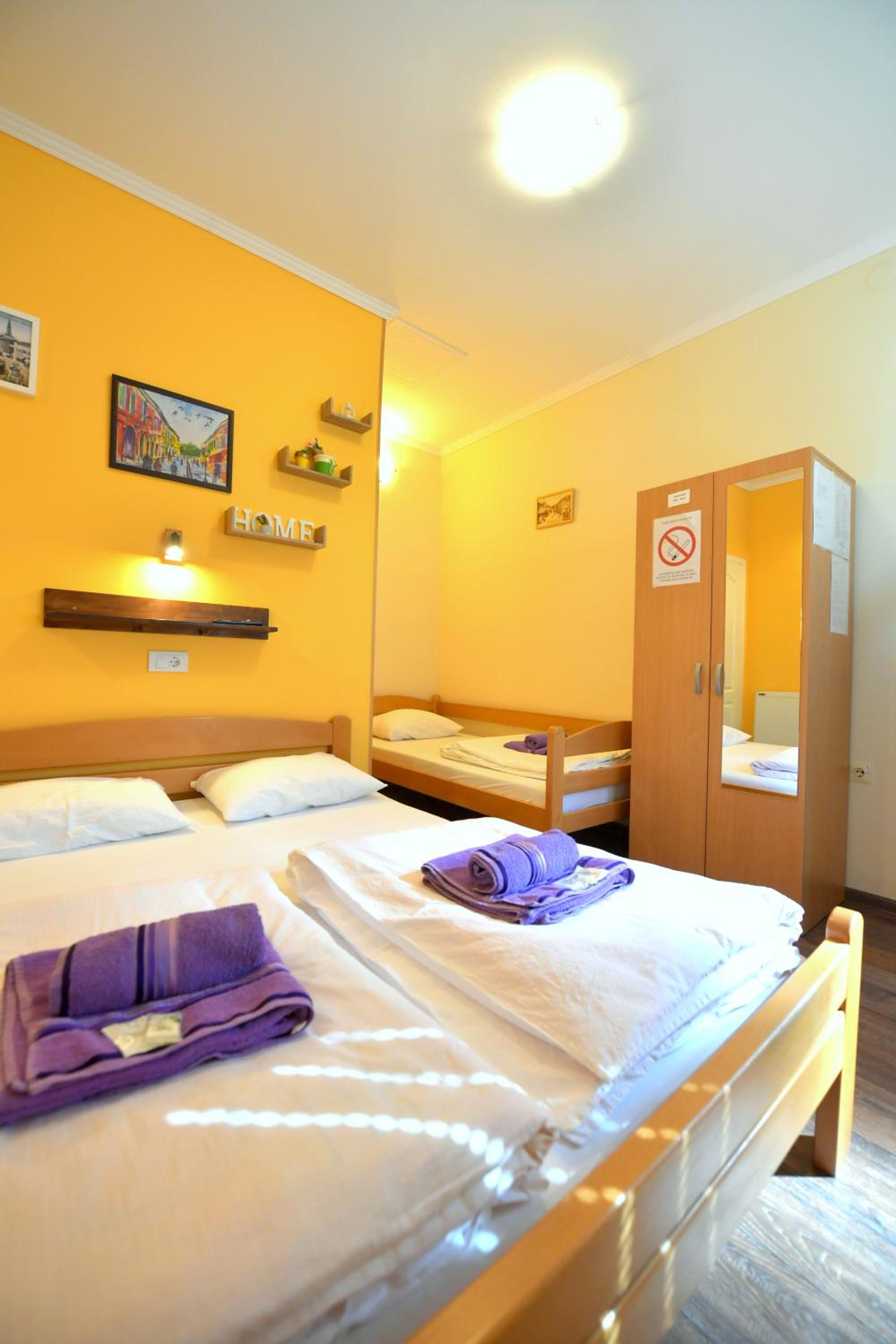 Smestaj Centar Novi Sad,Motorcycle Friendly