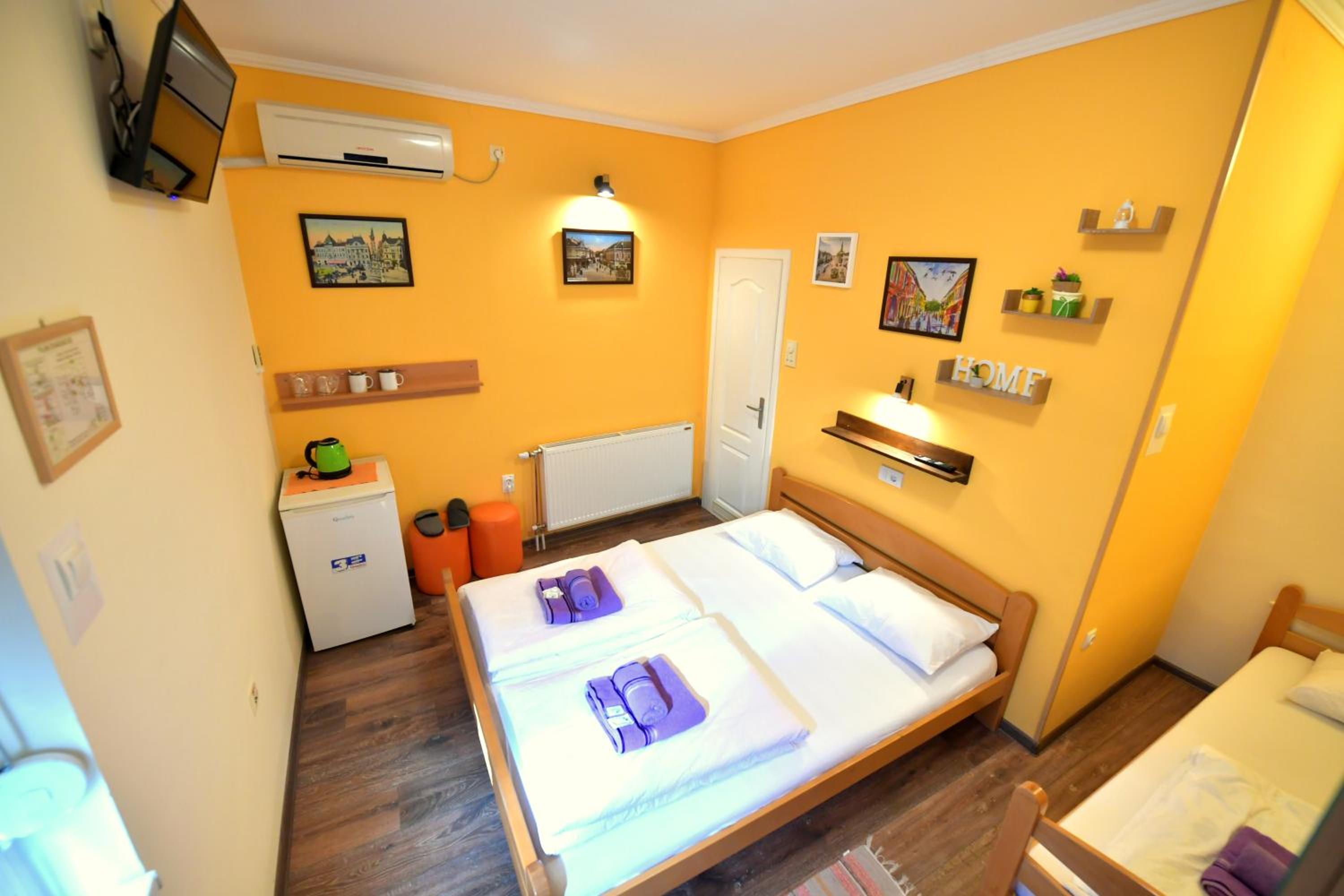 Smestaj Centar Novi Sad,Motorcycle Friendly