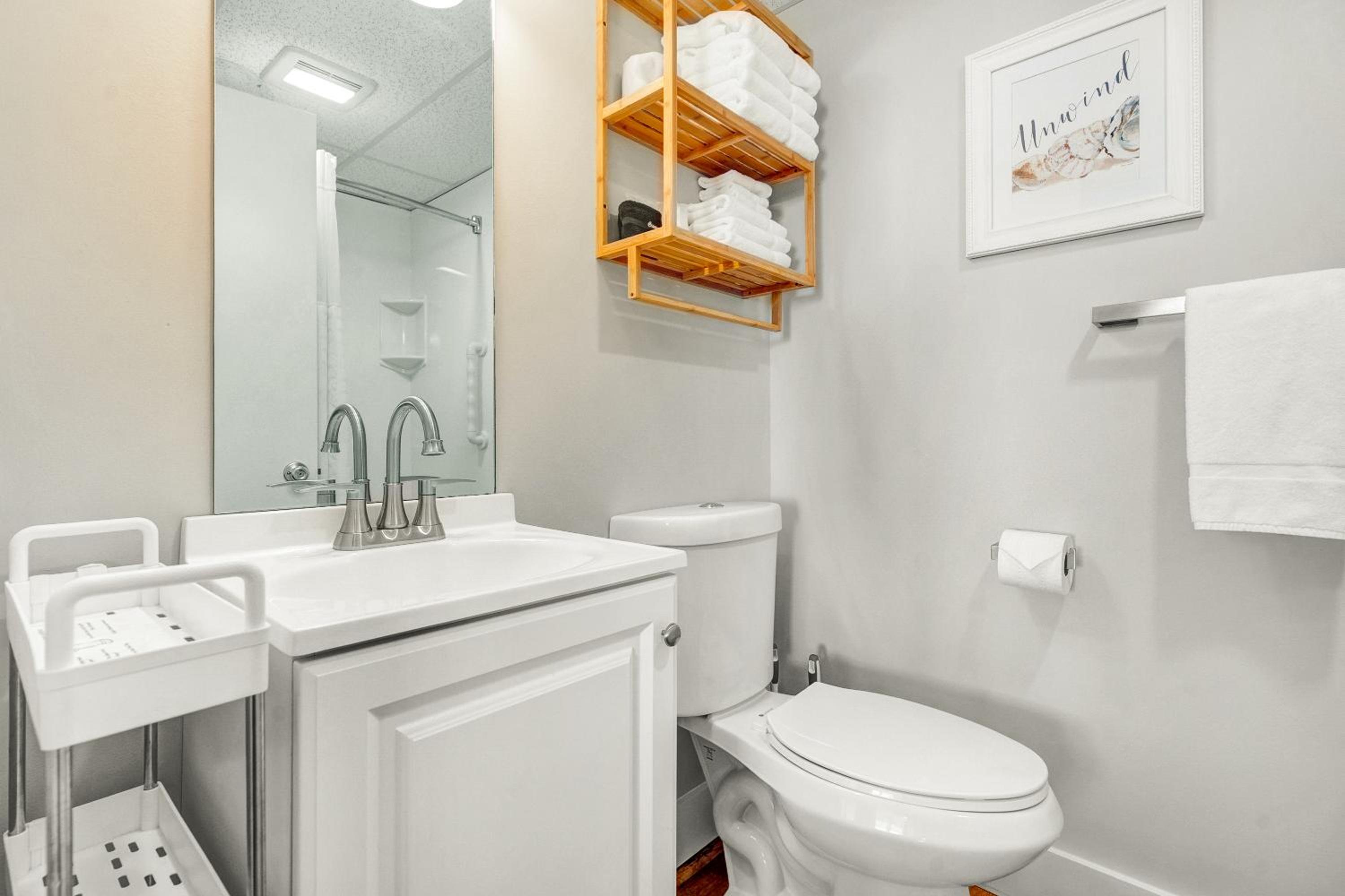 Abellona Inn & Suites