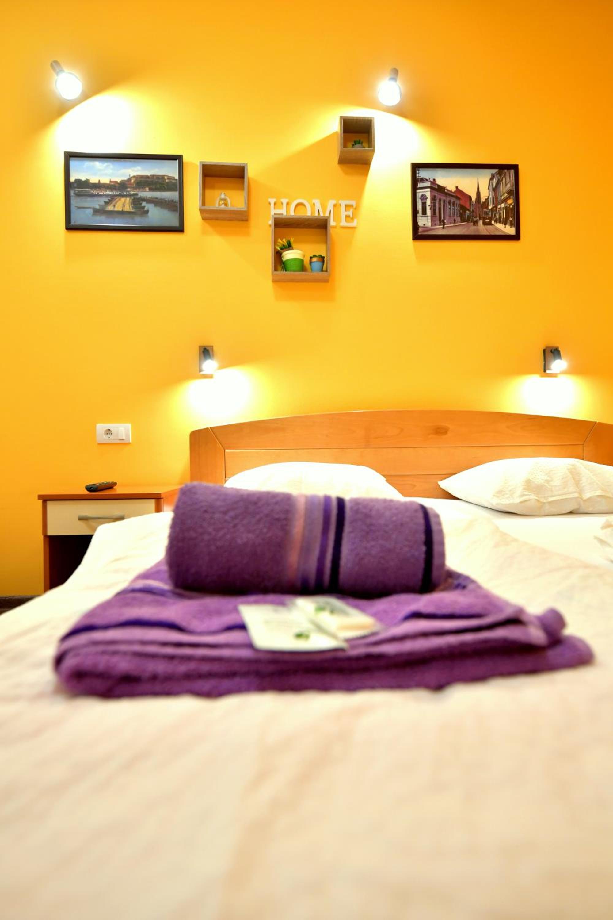 Smestaj Centar Novi Sad,Motorcycle Friendly