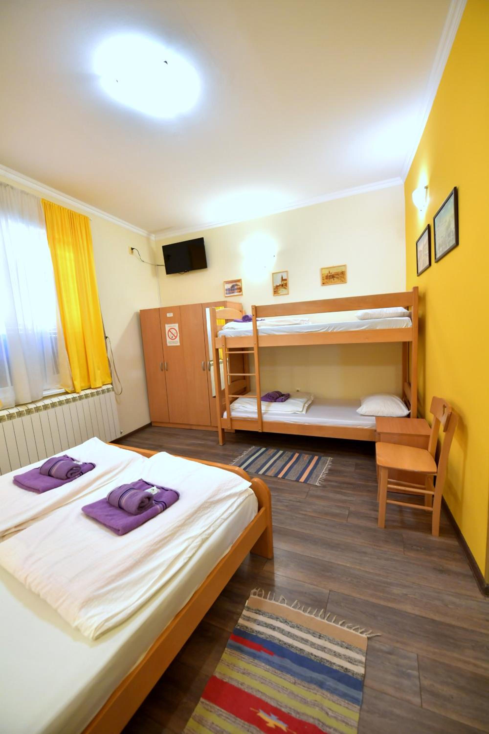 Smestaj Centar Novi Sad,Motorcycle Friendly