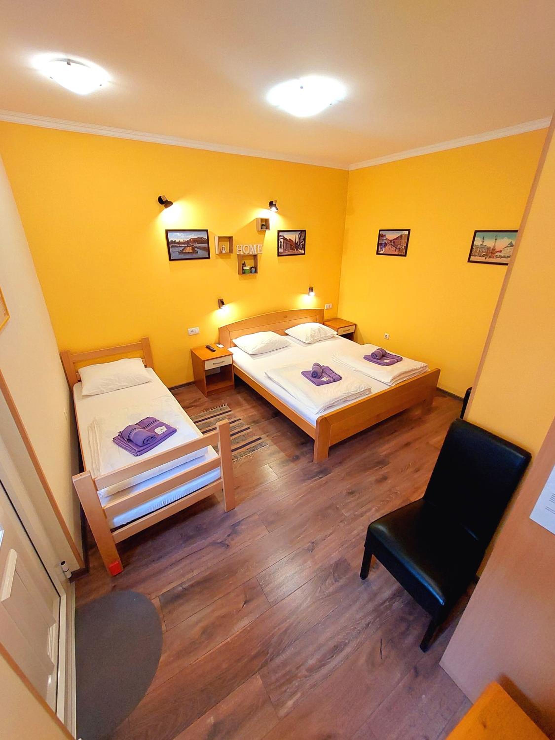 Smestaj Centar Novi Sad,Motorcycle Friendly