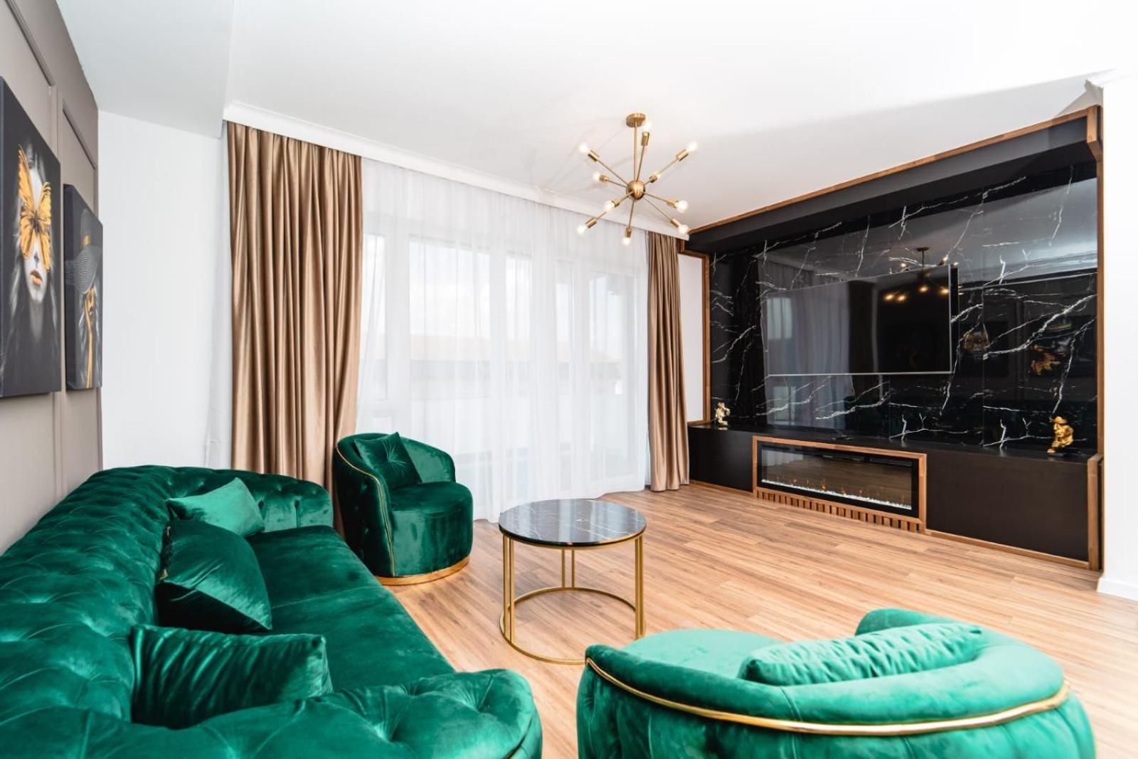 Luxury vibes near Iulius Mall 2 view 5