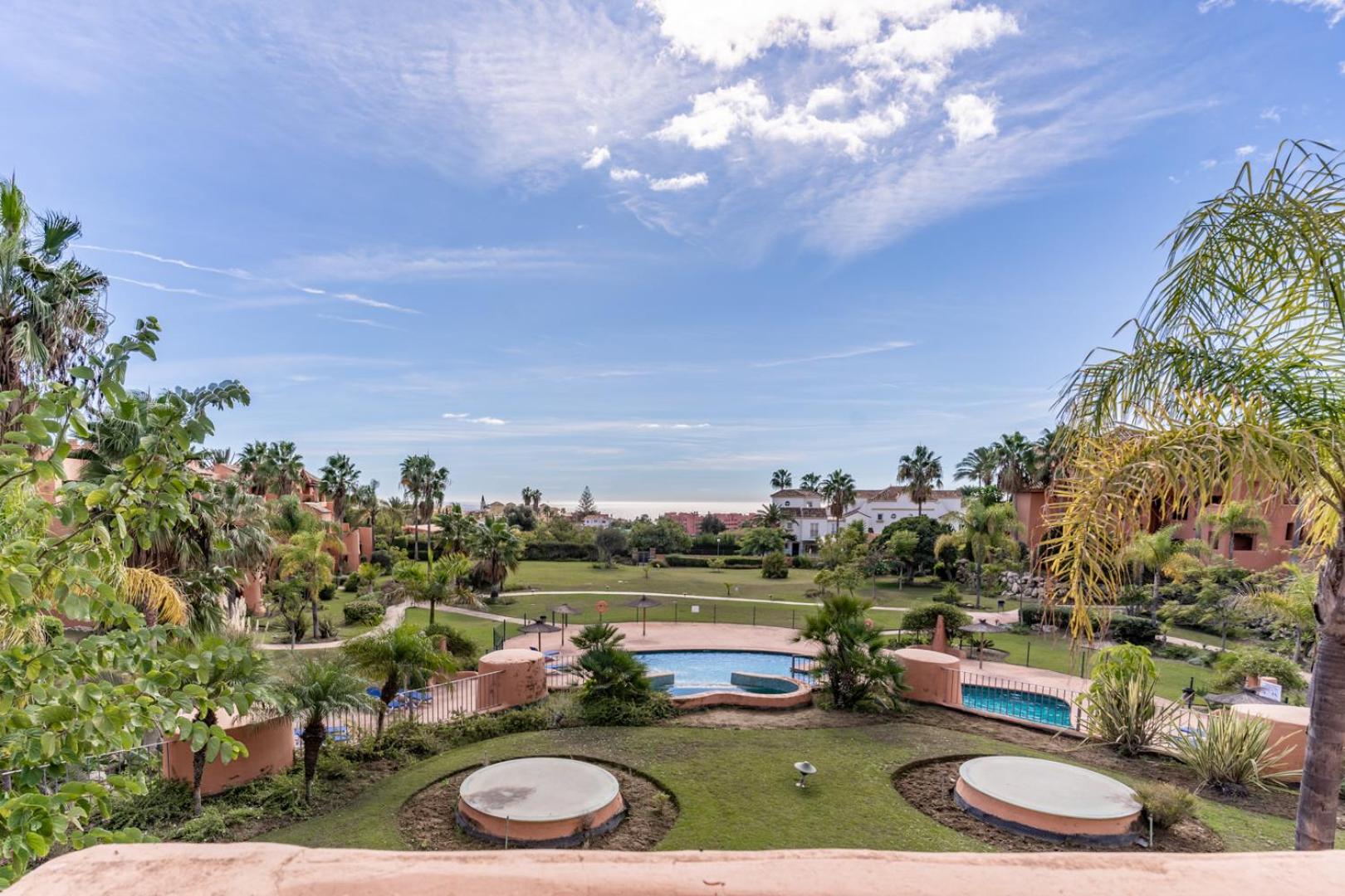 SOTOSERENA APARTMENT
