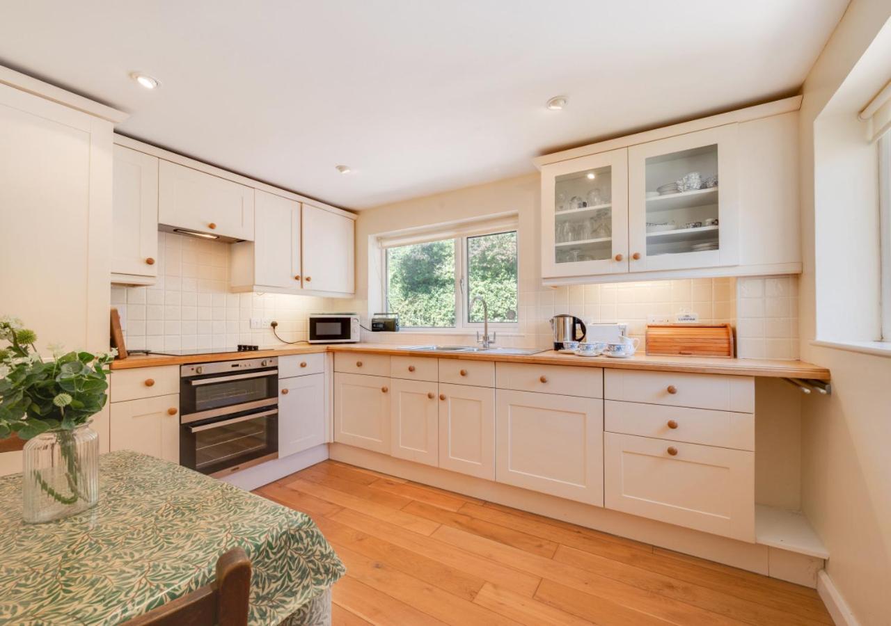 Combe Way Cottage view 4