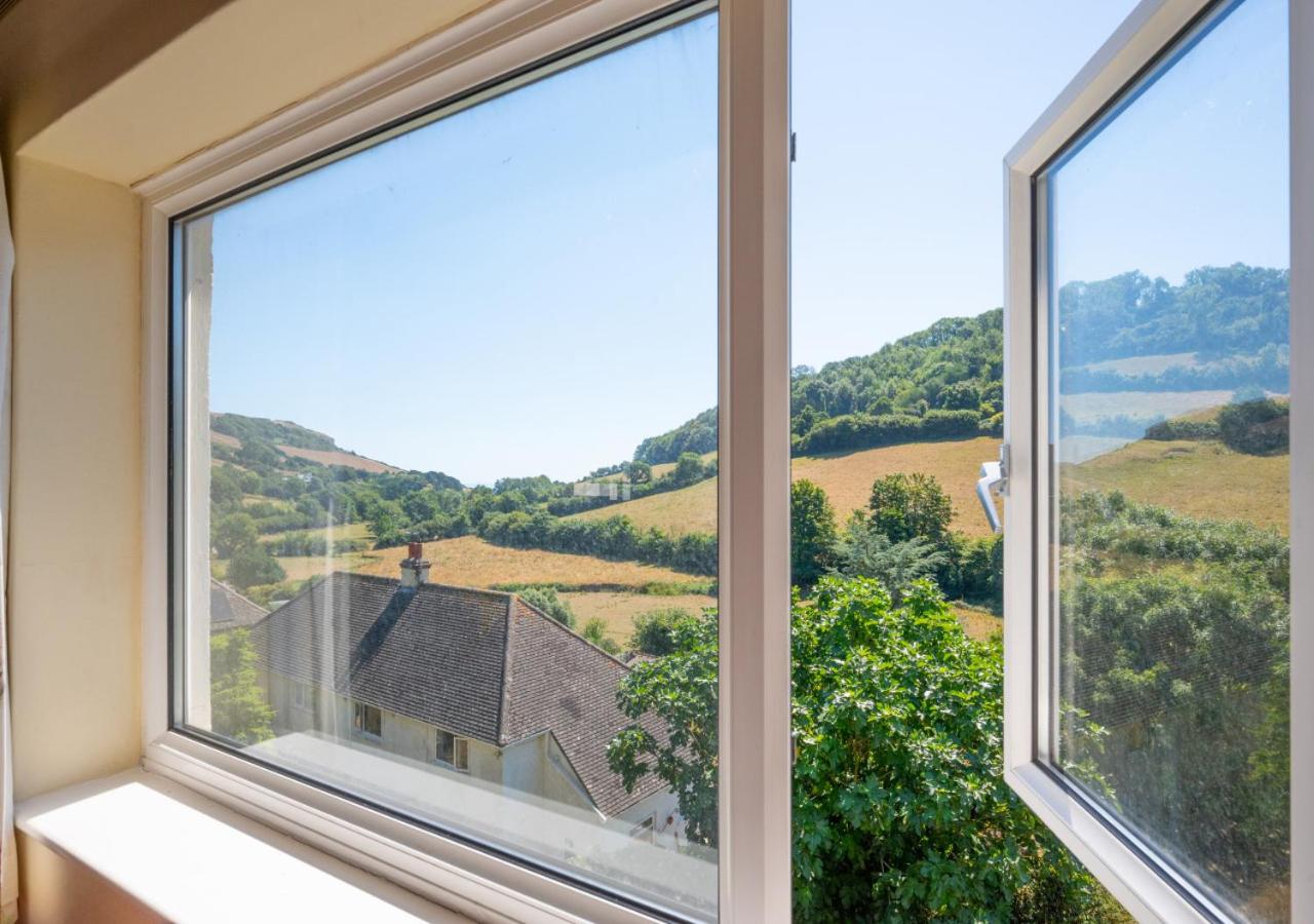 Combe Way Cottage view 5
