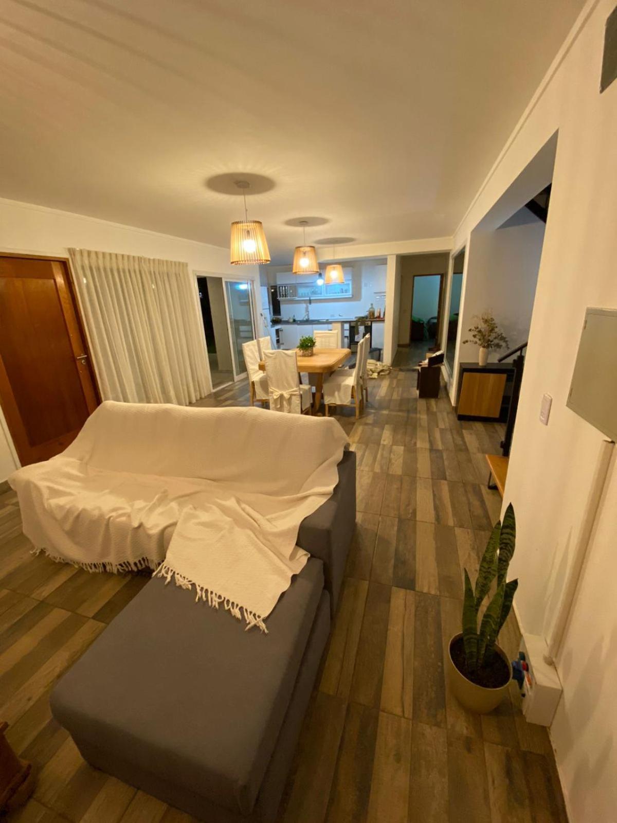 Hermosa Casa en Country a estrenar
