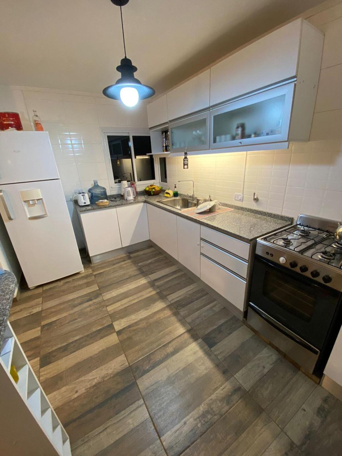 Hermosa Casa en Country a estrenar