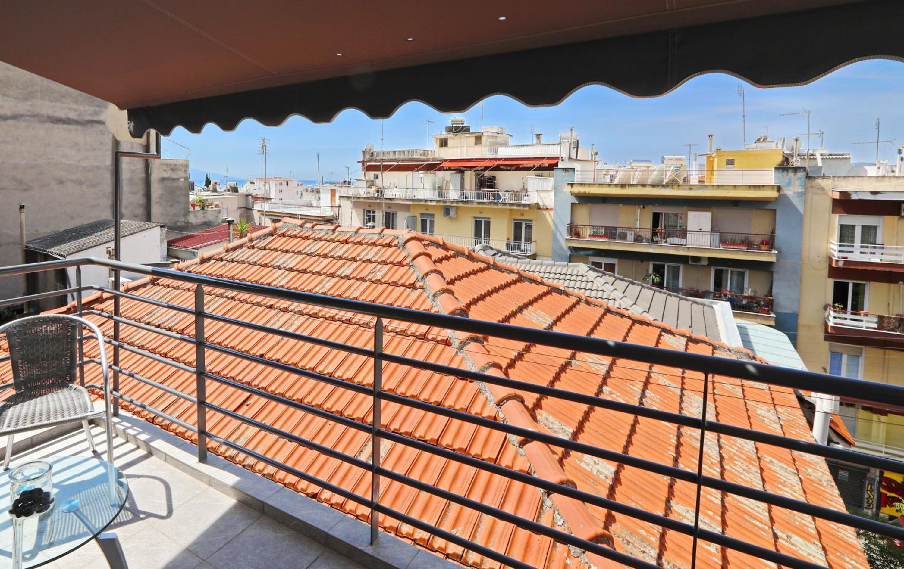 iLposto Up view 4