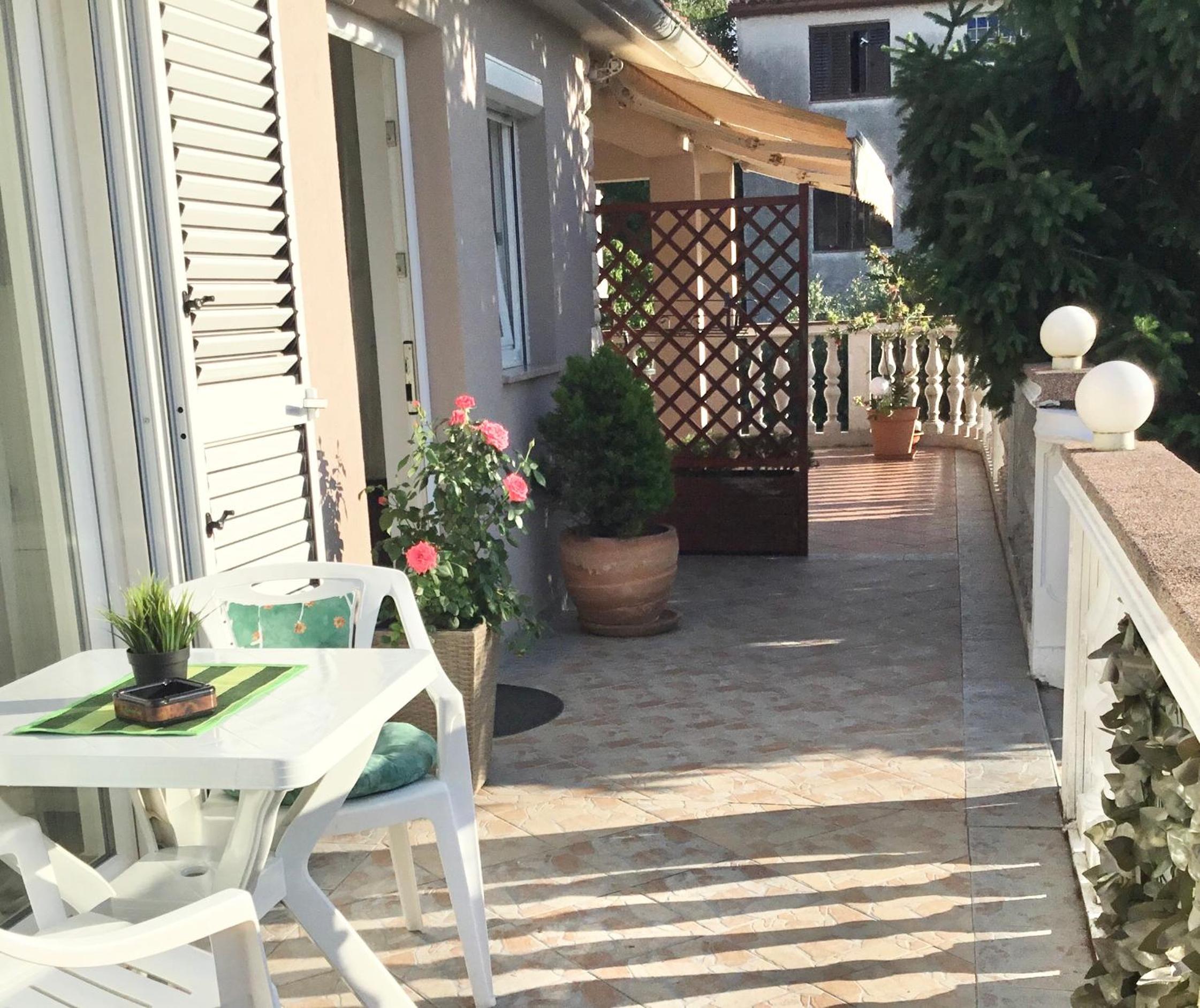 Great Holidays at Apartments Nada&Metti in Medulin view 4
