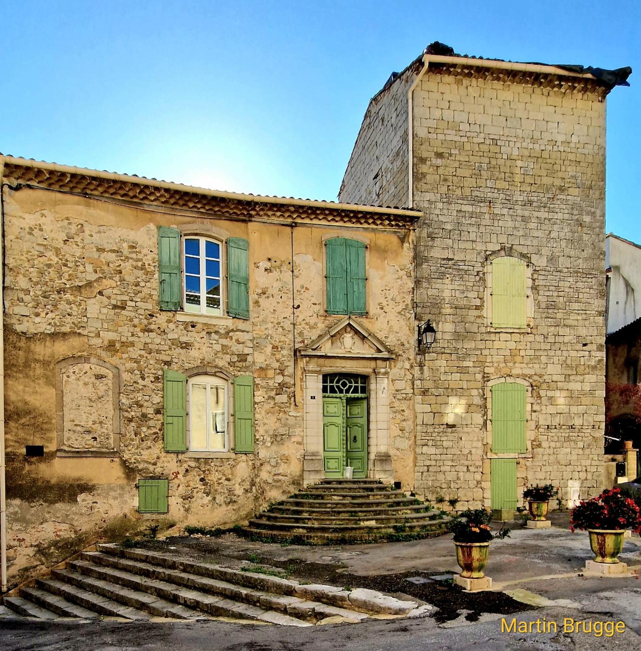 La tour de Pezene view 3