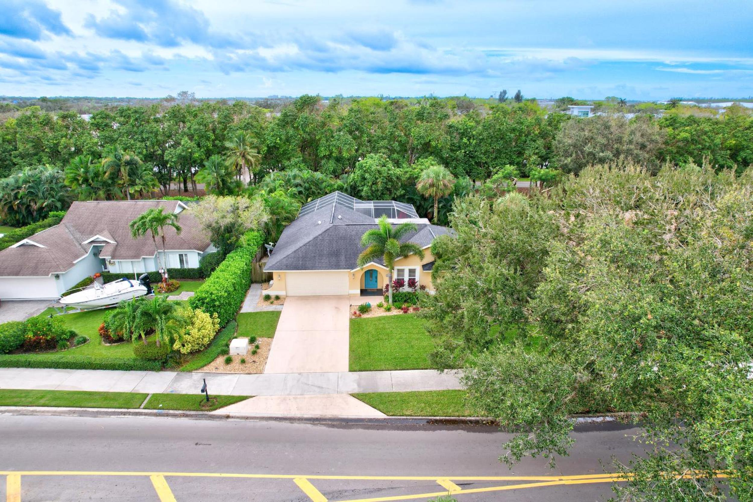 Pet Friendly Pool Home in River Reach of Naples FL