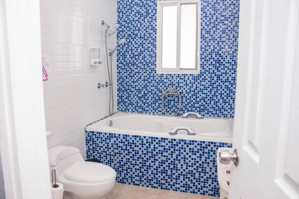 Dos Morenas Apartments - Apt 2 view 4