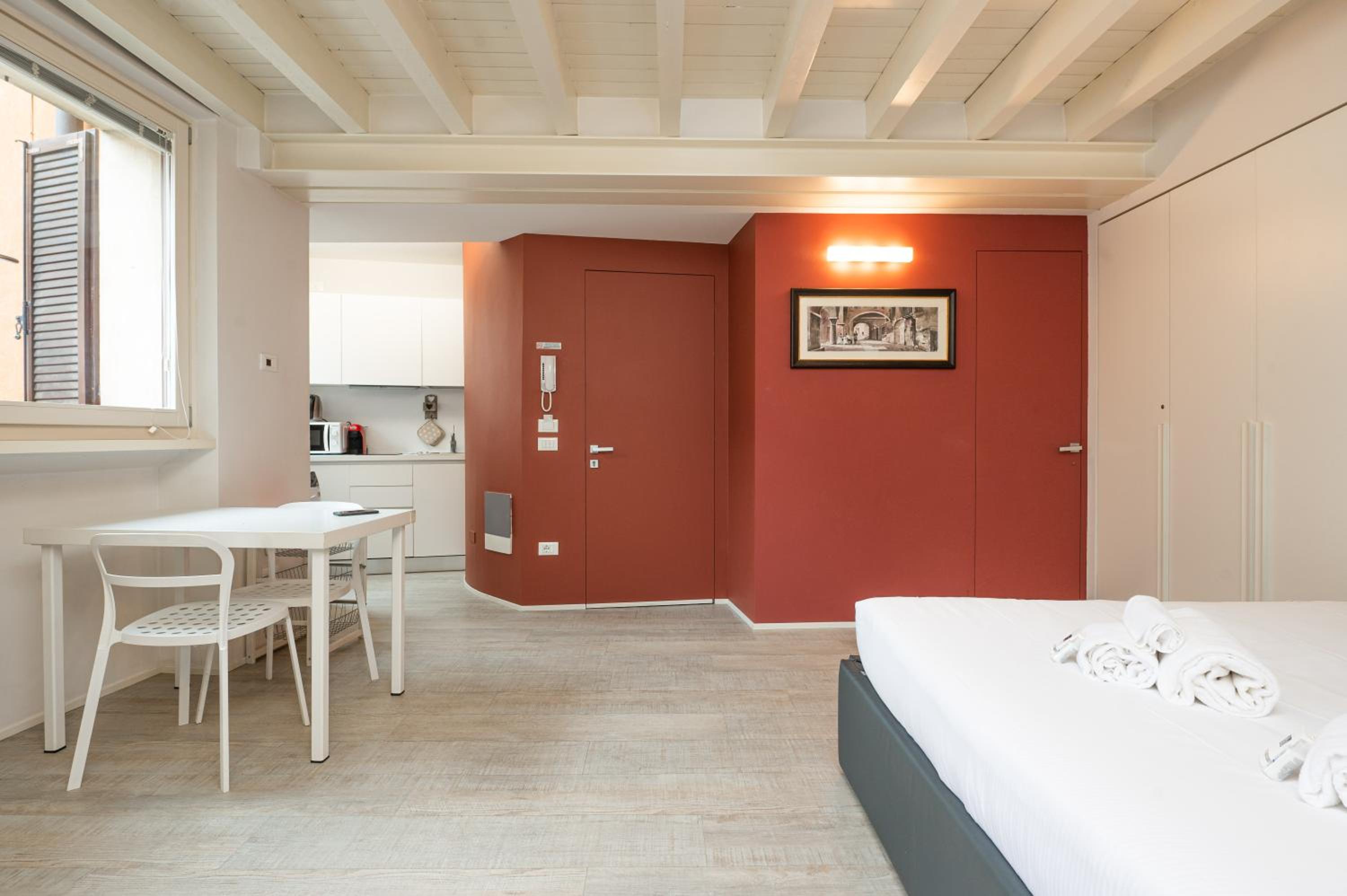 Vicolo Zini Apartments