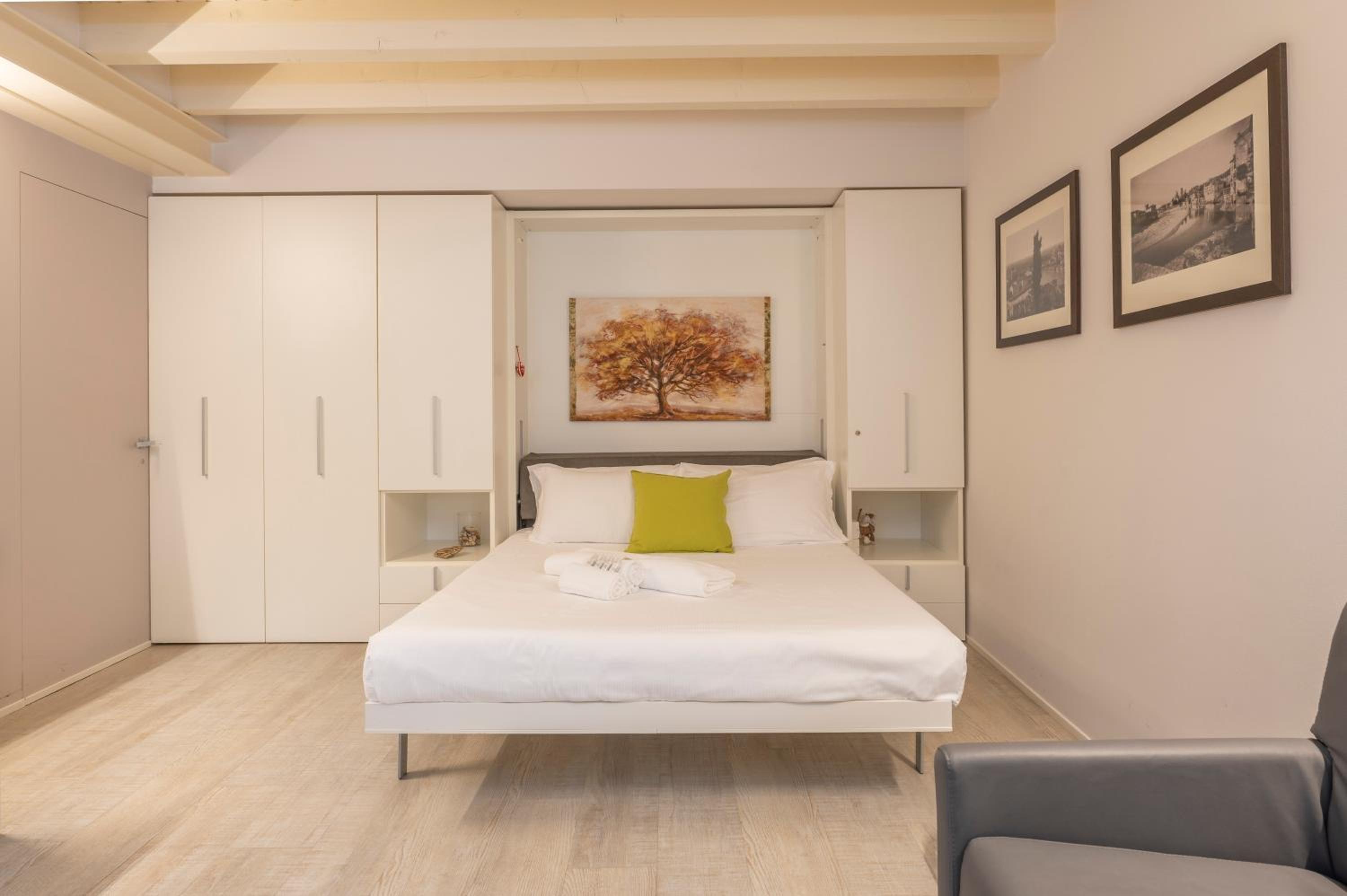 Vicolo Zini Apartments