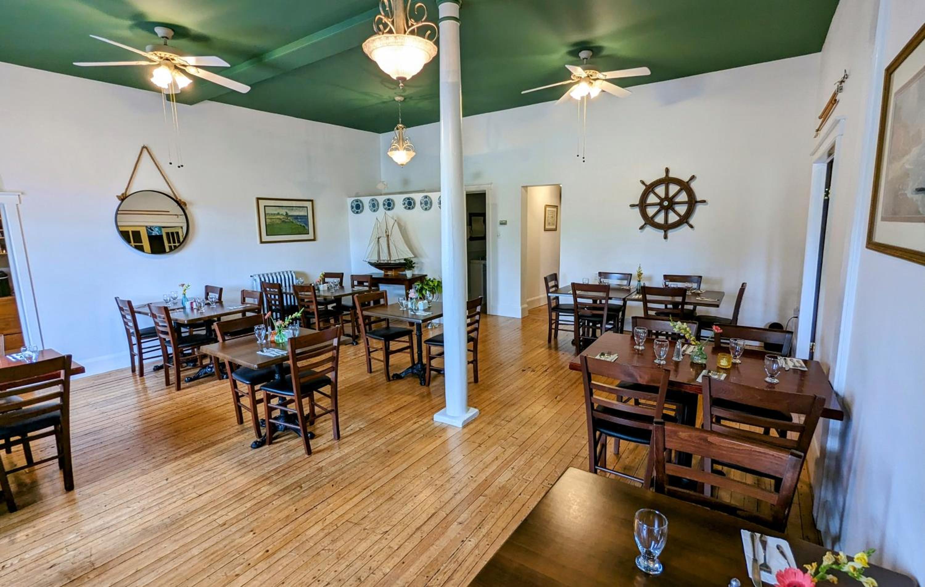 The Georgetown Inn
