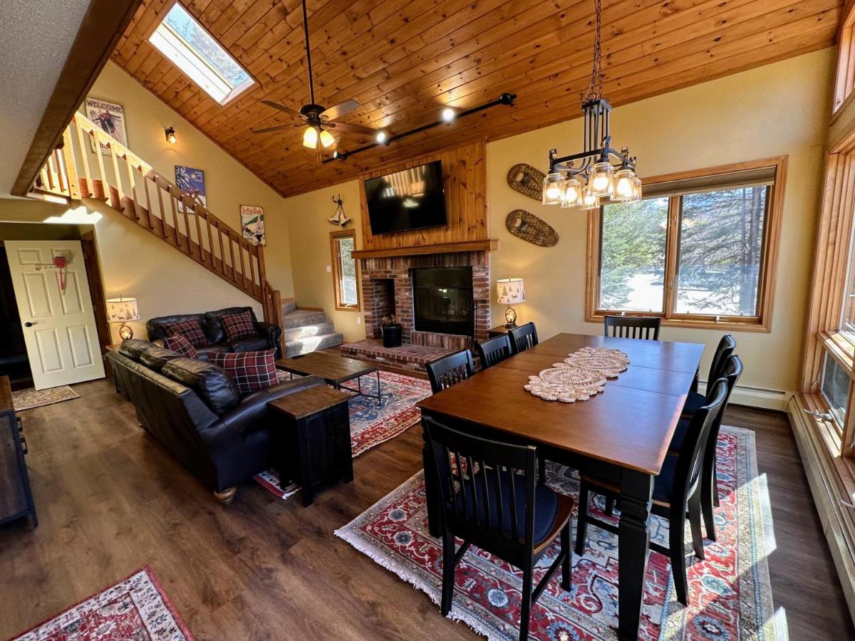 New Property! Updated 3 bed 3 bath condo with mountain ski slope views in Bretton Woods view 4
