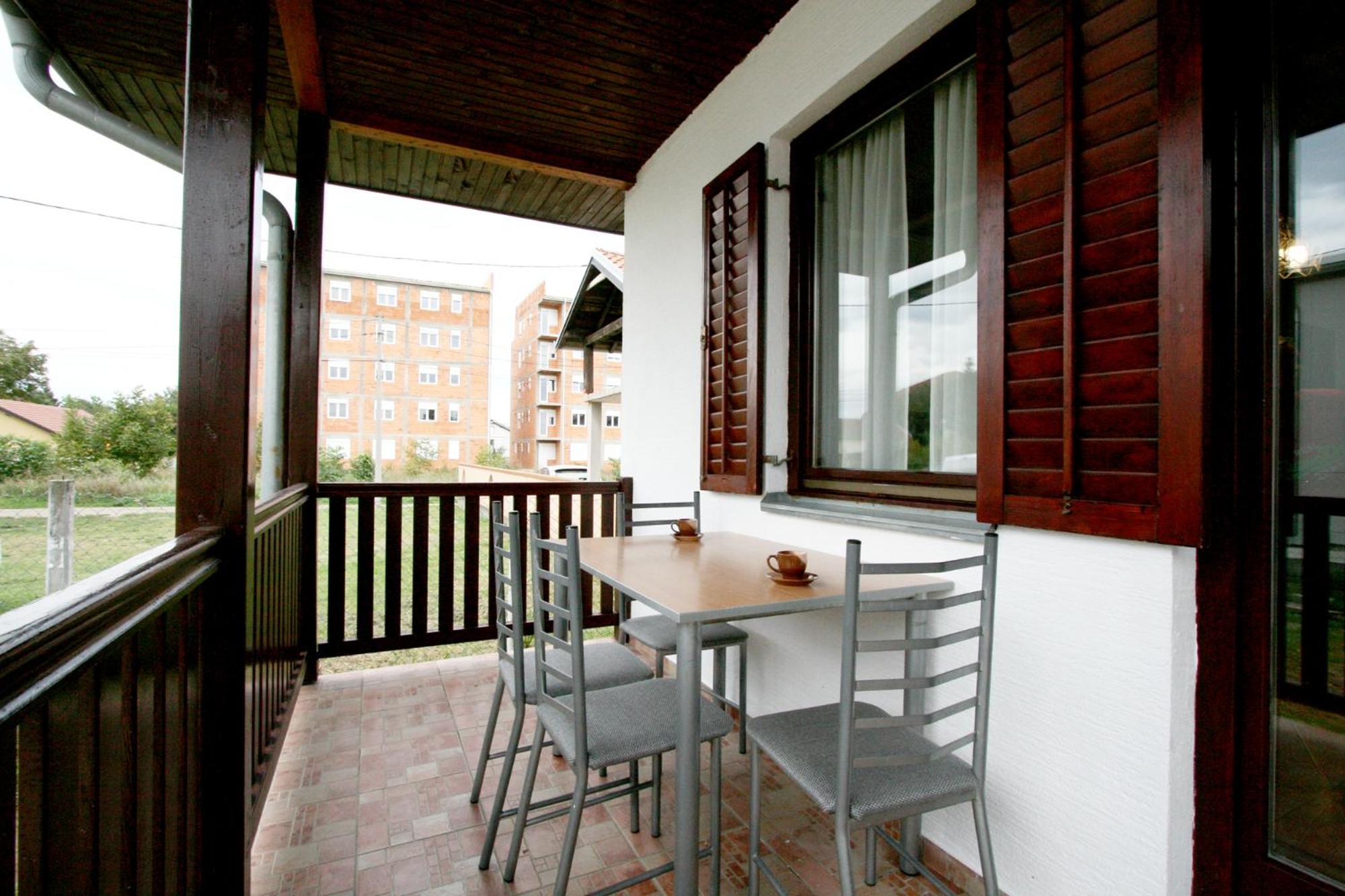 Apartment Ema Ledine view 4