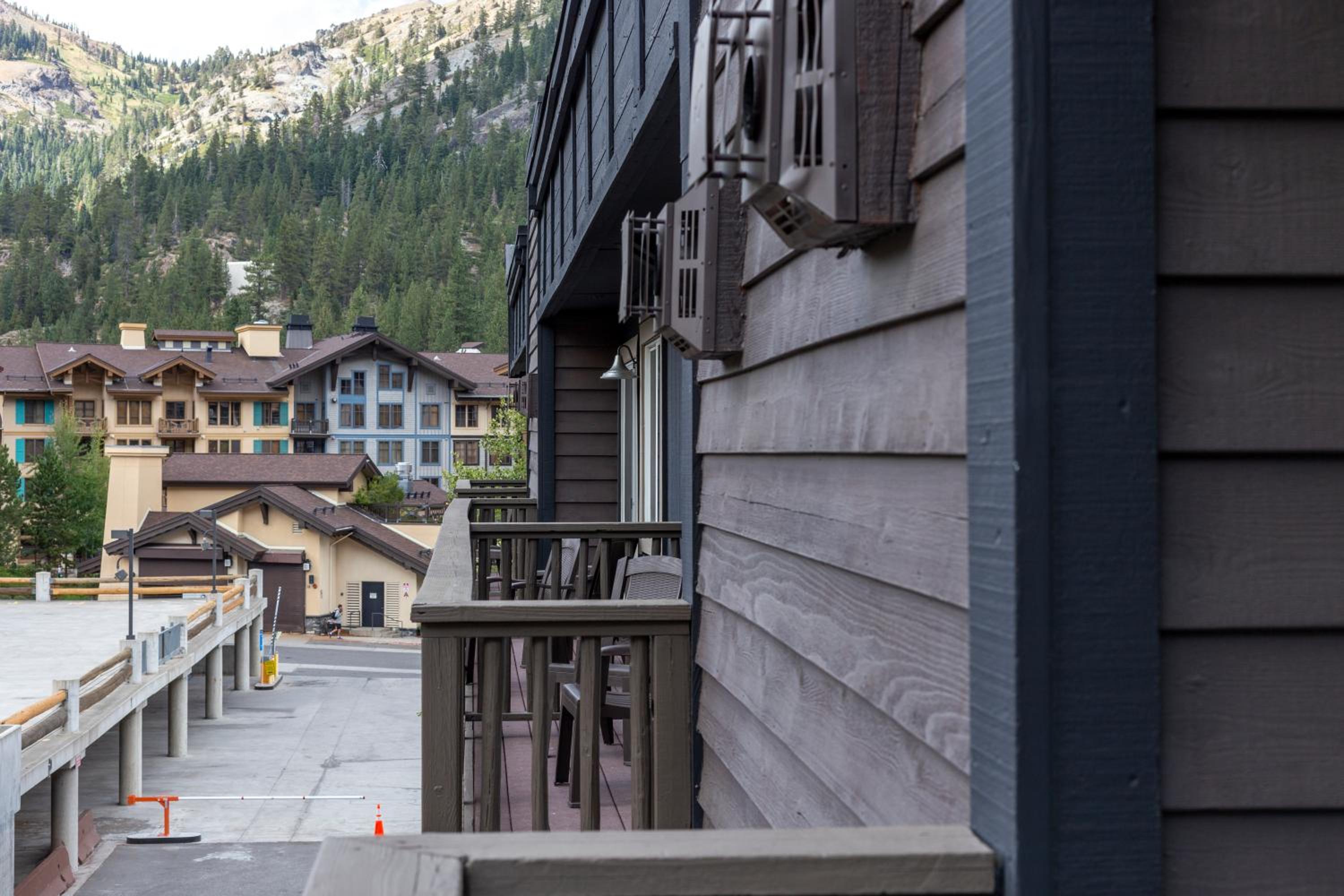 Red Wolf Lodge at Olympic Valley