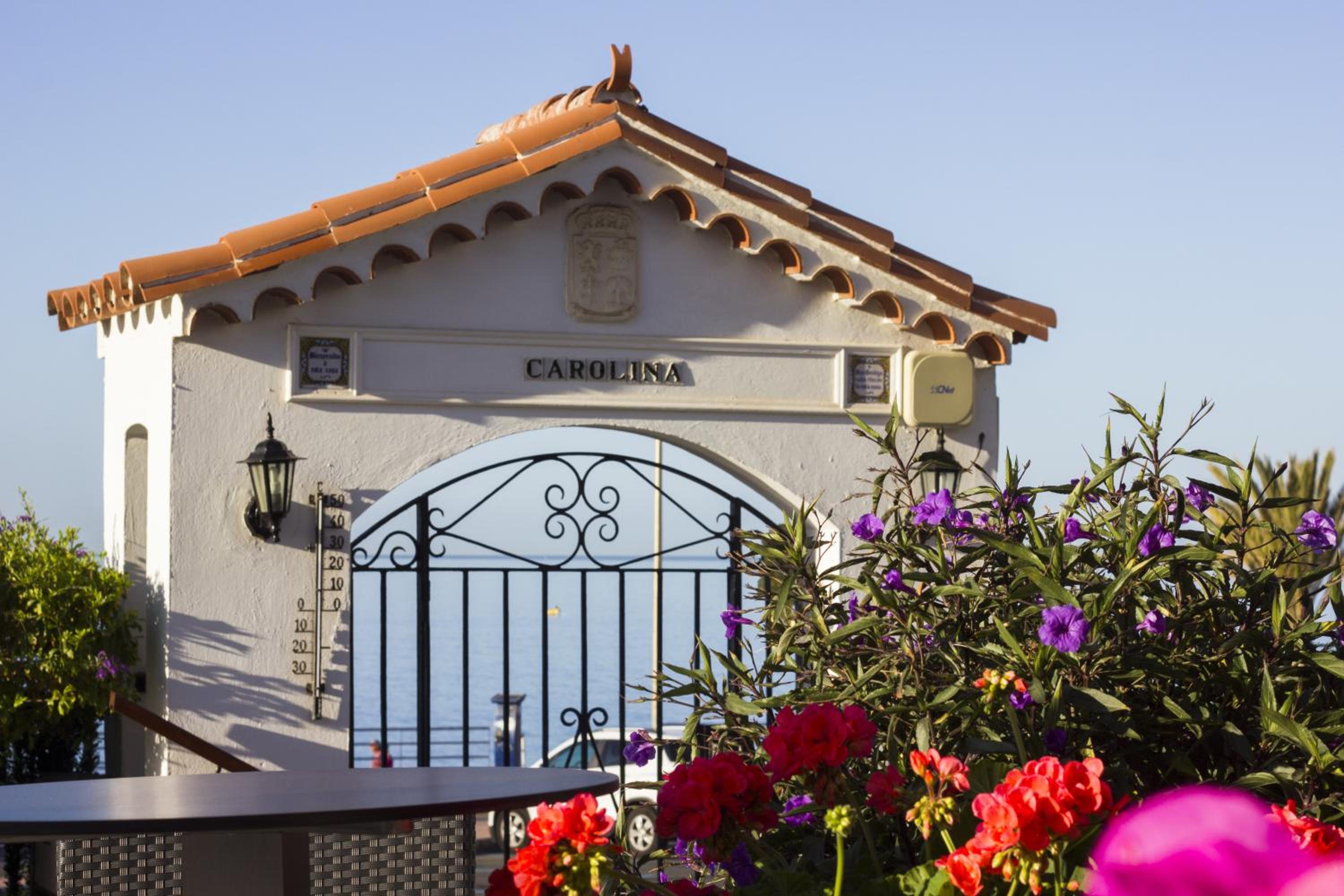 Sunsuites Carolina