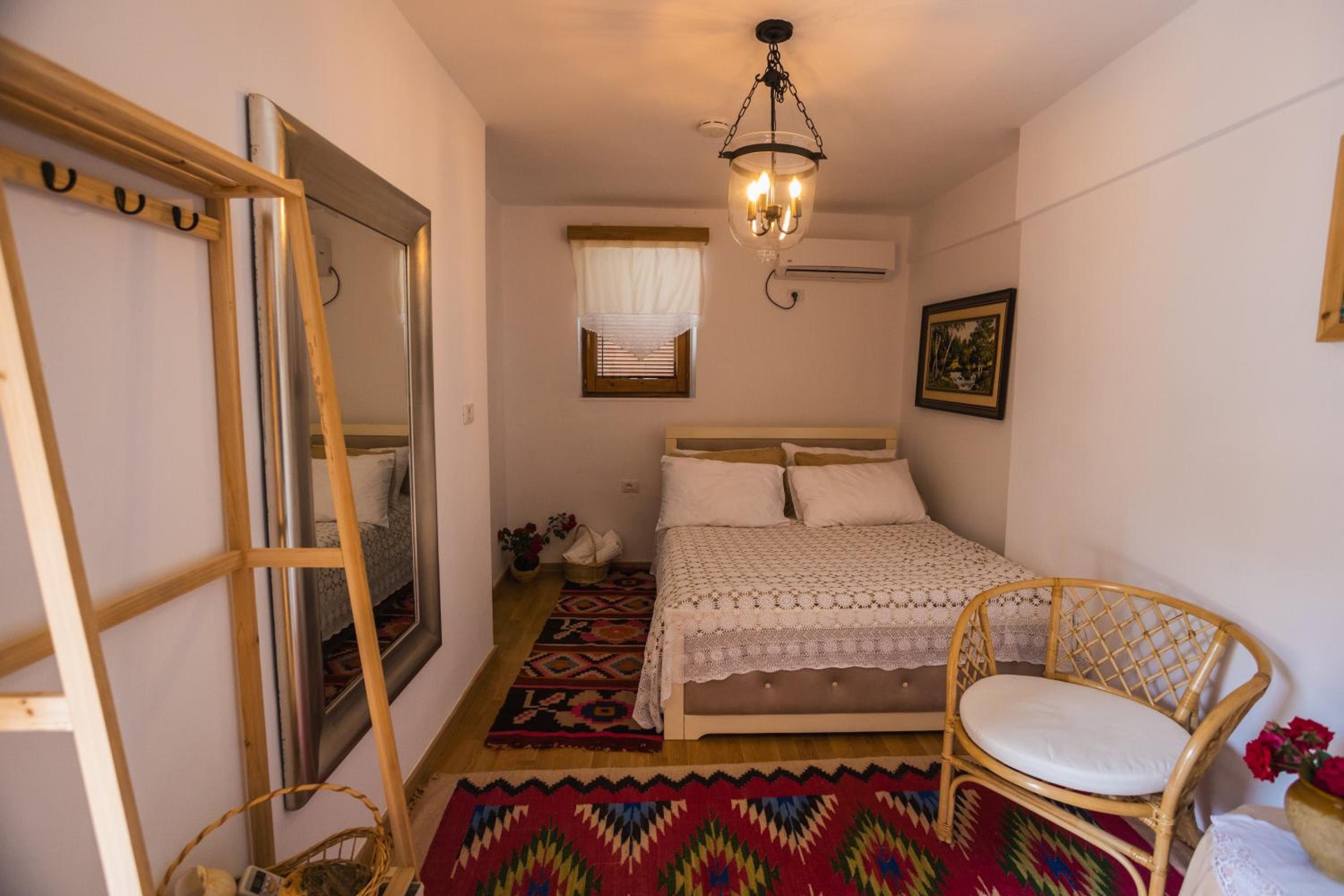 Villa Porta Qeparo