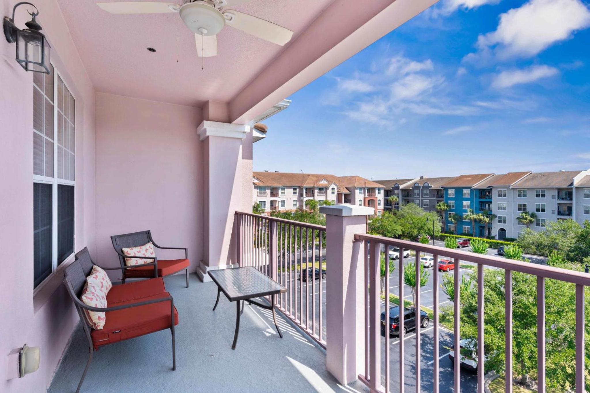 Vista Cay at Epic Universe - Luxury 4 bedroom penthouse
