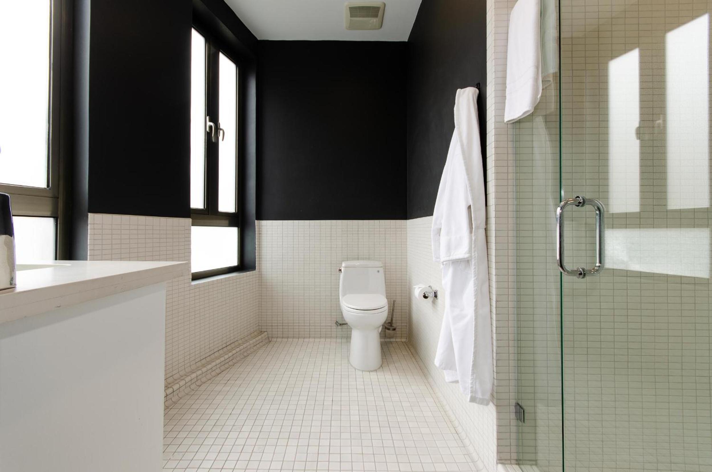 Los Angeles Vacations - Audemar Boutique Hotel and Apartment Homes - Property Image 6