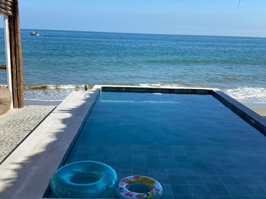 La Soñadora casa frente al mar con piscina view 4