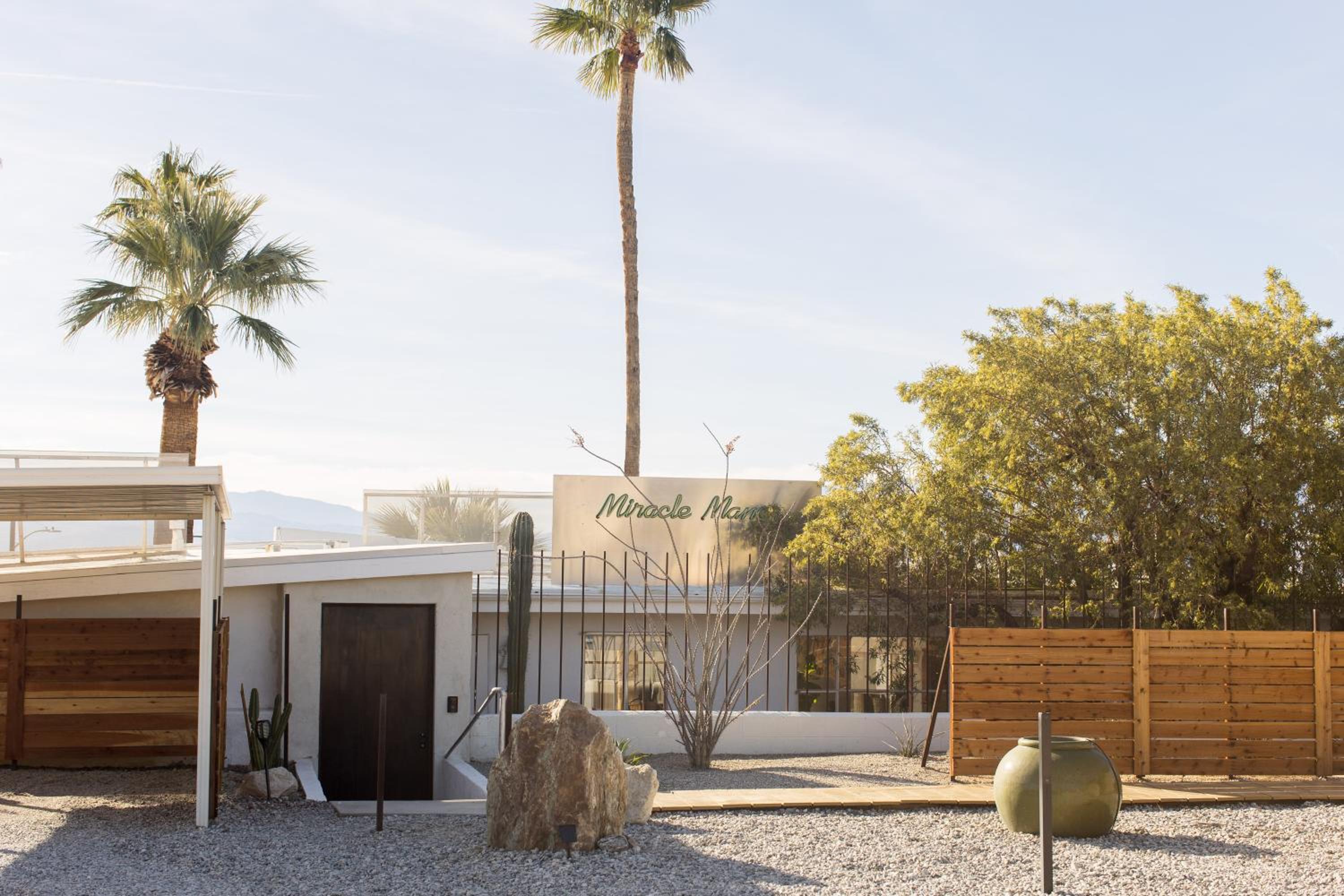 Miracle Manor Boutique Hotel & Spa