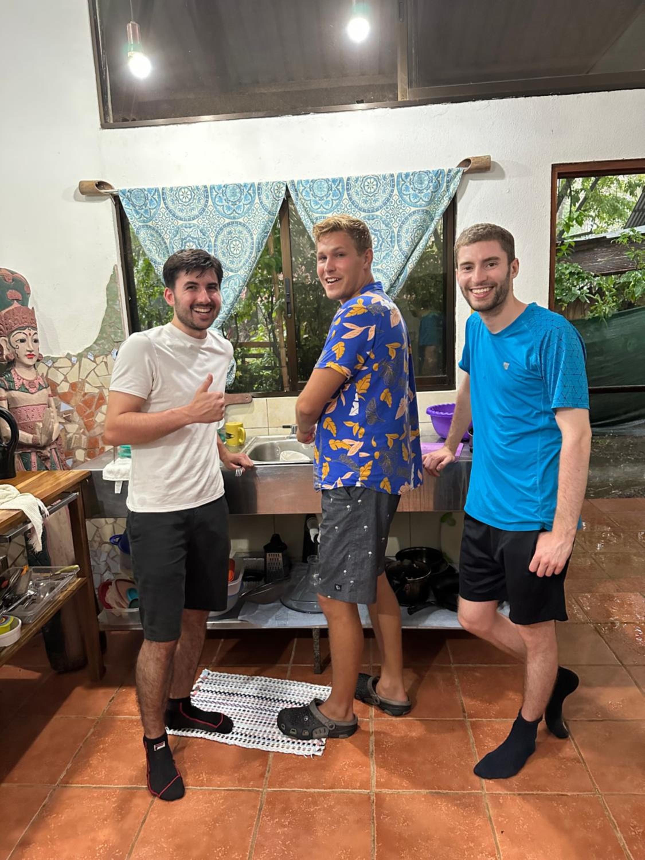 Luminosa Uvita Hostel