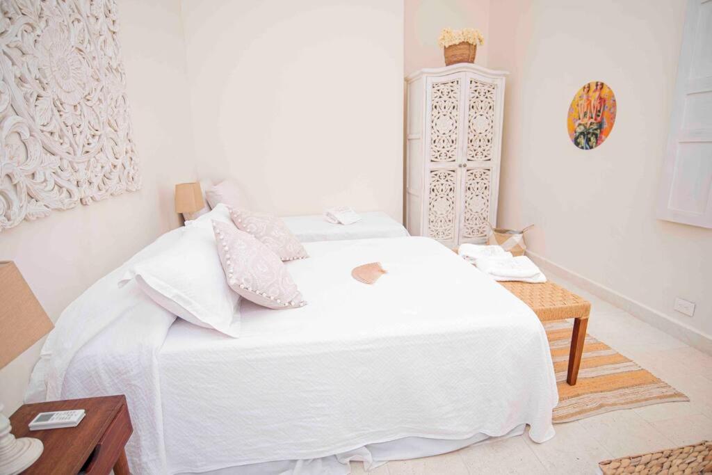 Private house-swimming pool - Old Santa Marta