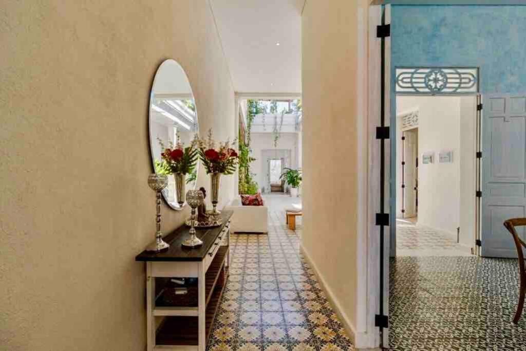 Private house-swimming pool - Old Santa Marta