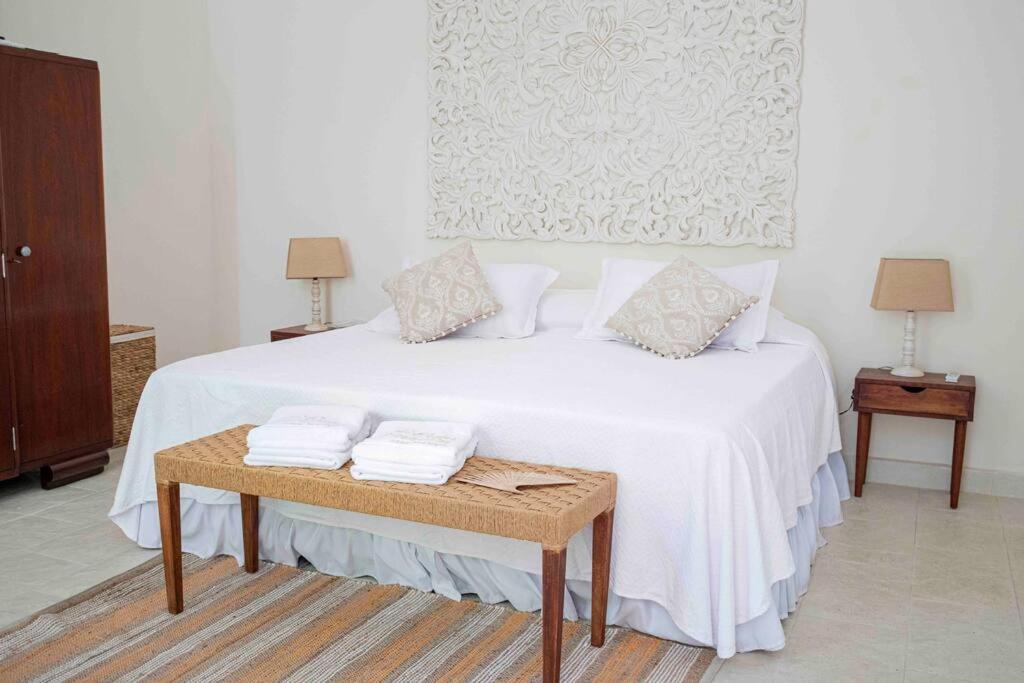 Private house-swimming pool - Old Santa Marta