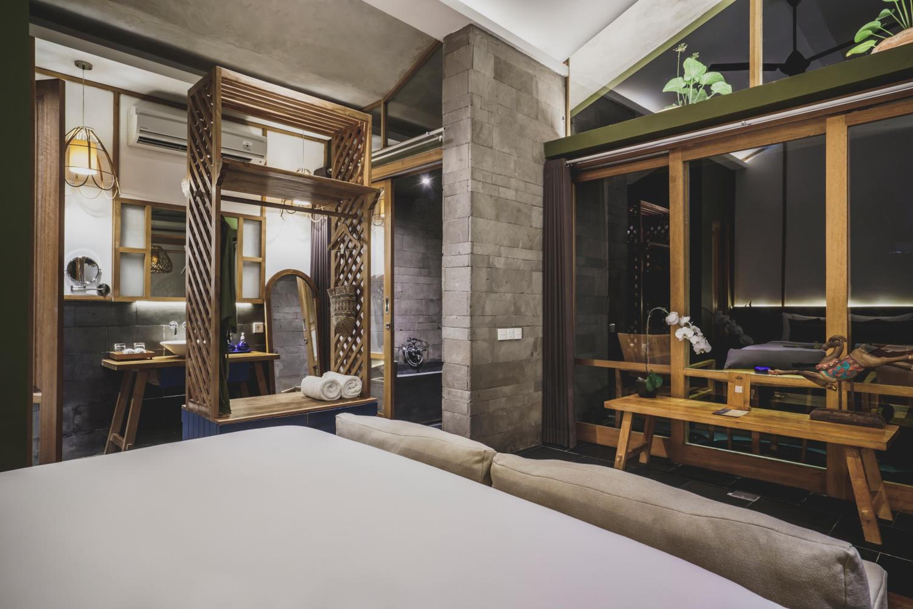 Amora Ubud Boutique Villas