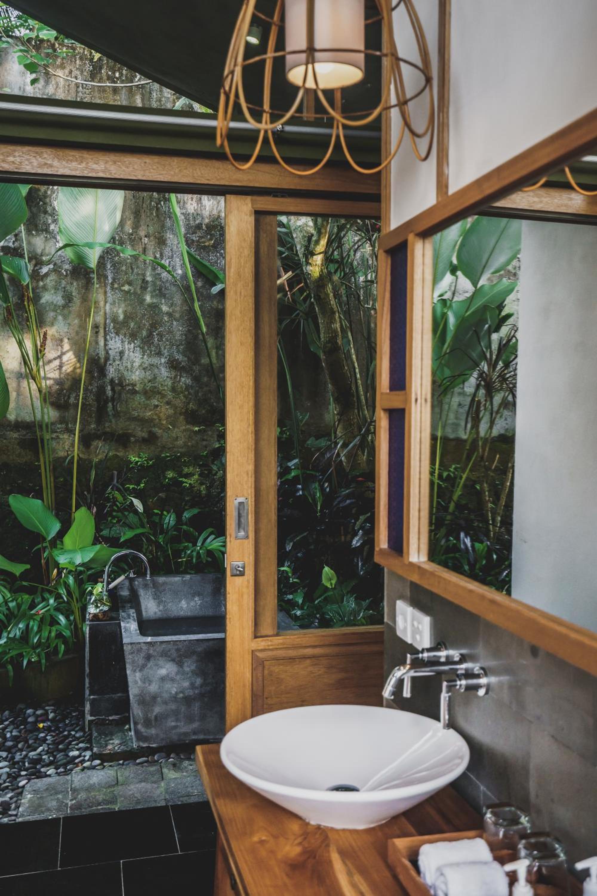 Amora Ubud Boutique Villas