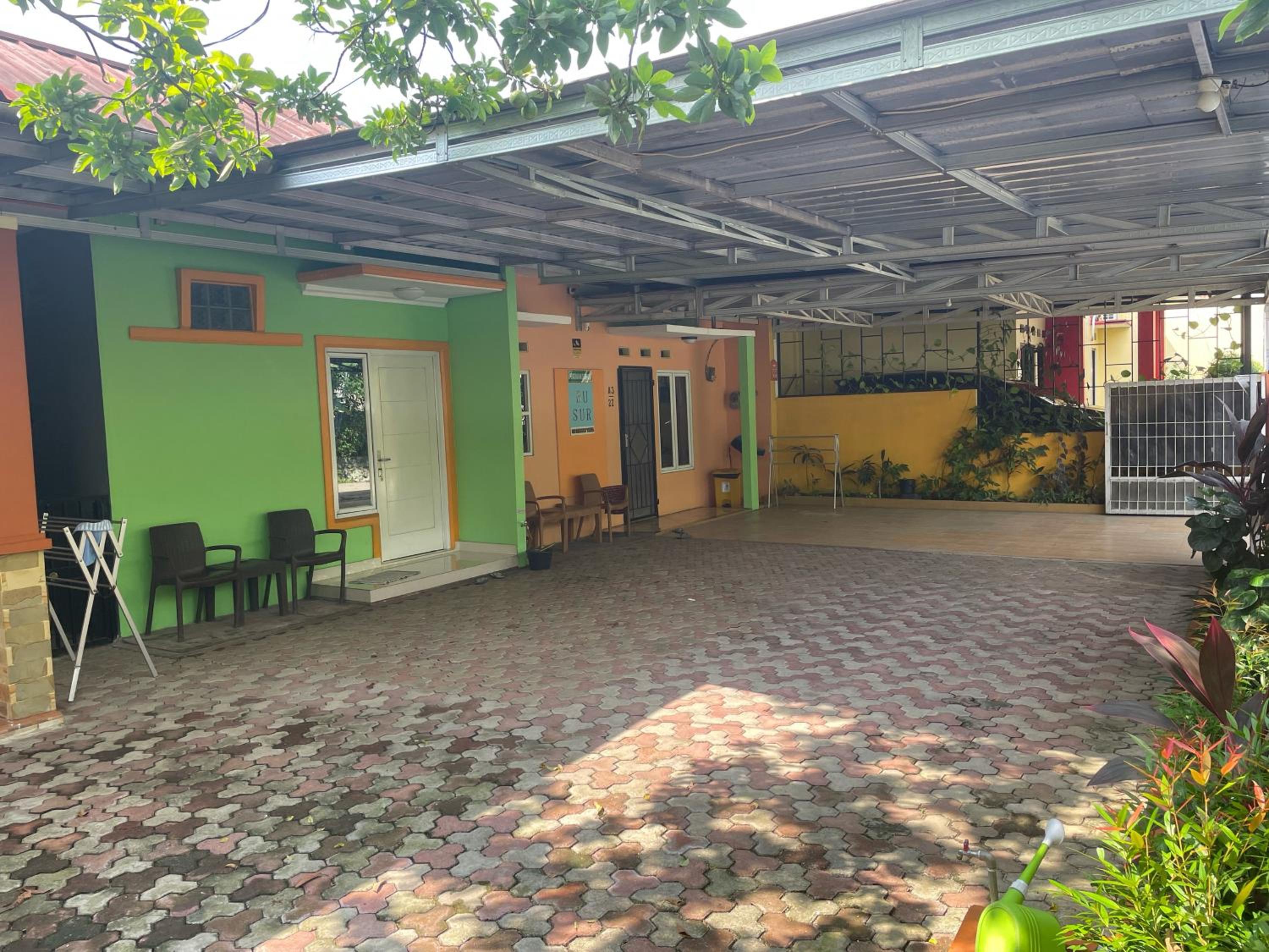Bu Sur Homestay