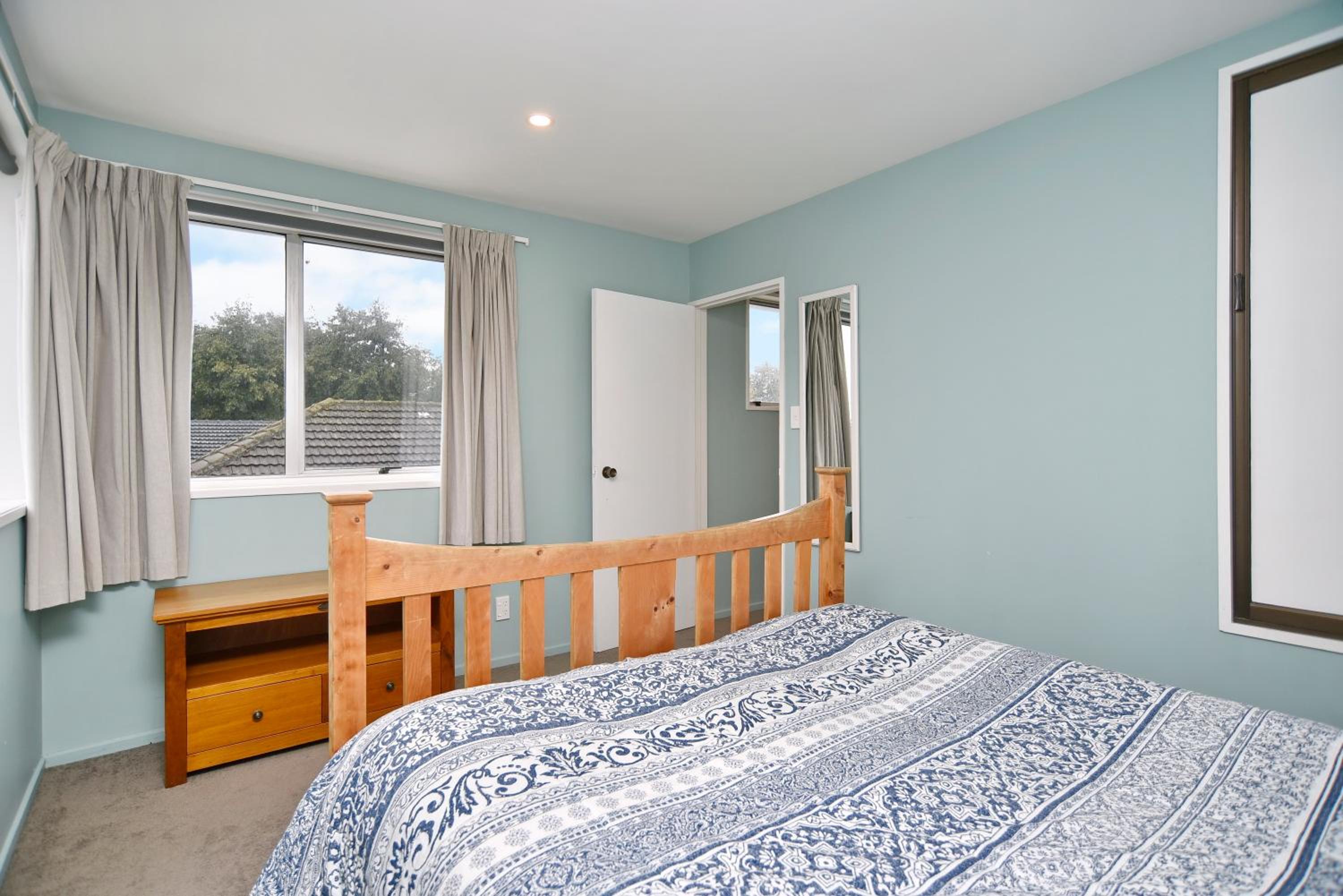 Charlesworth Villa - Christchurch Holiday Homes