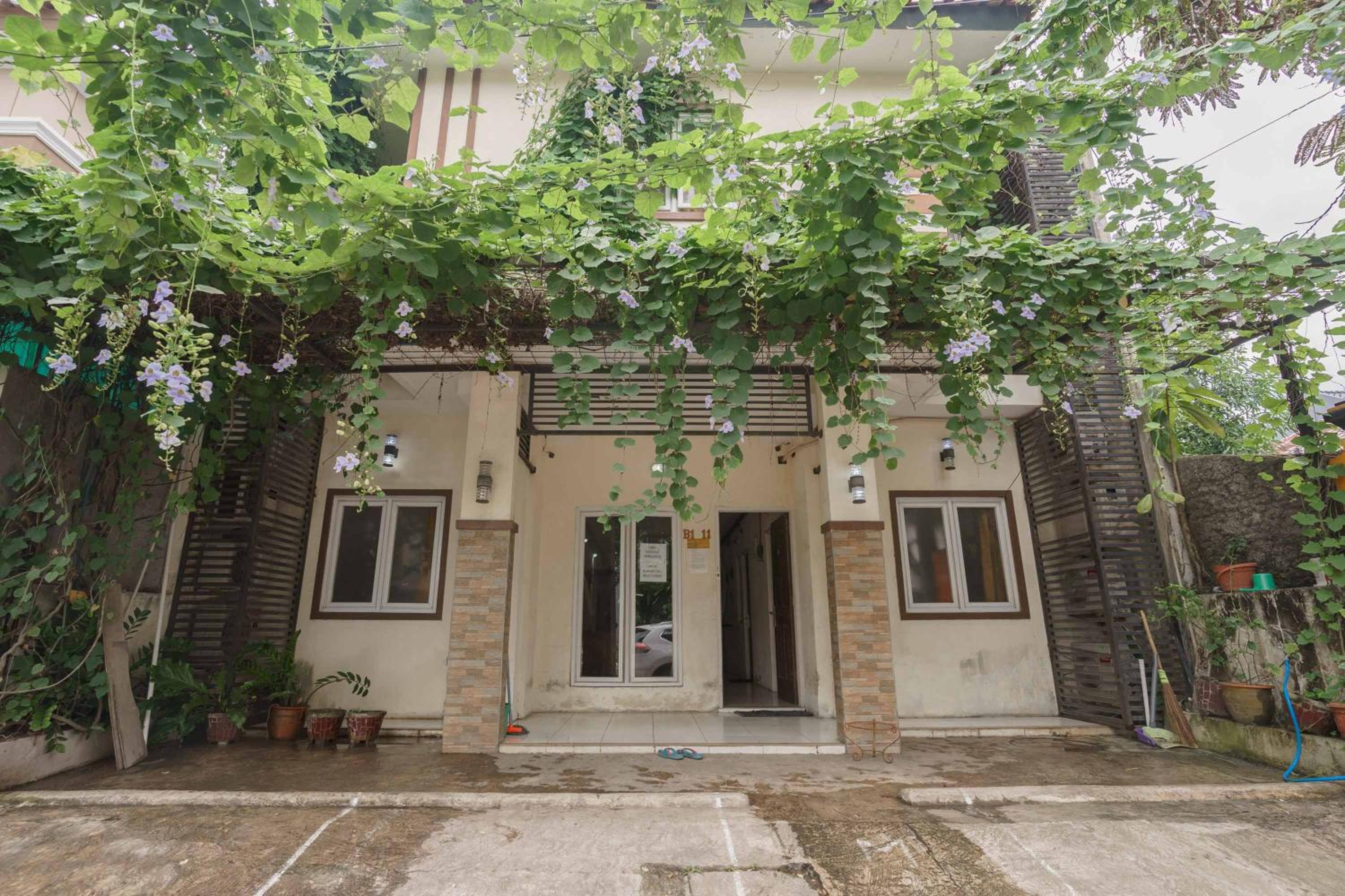 Hotel KoolKost Syariah @ Citraland Puri Serang - Image 1