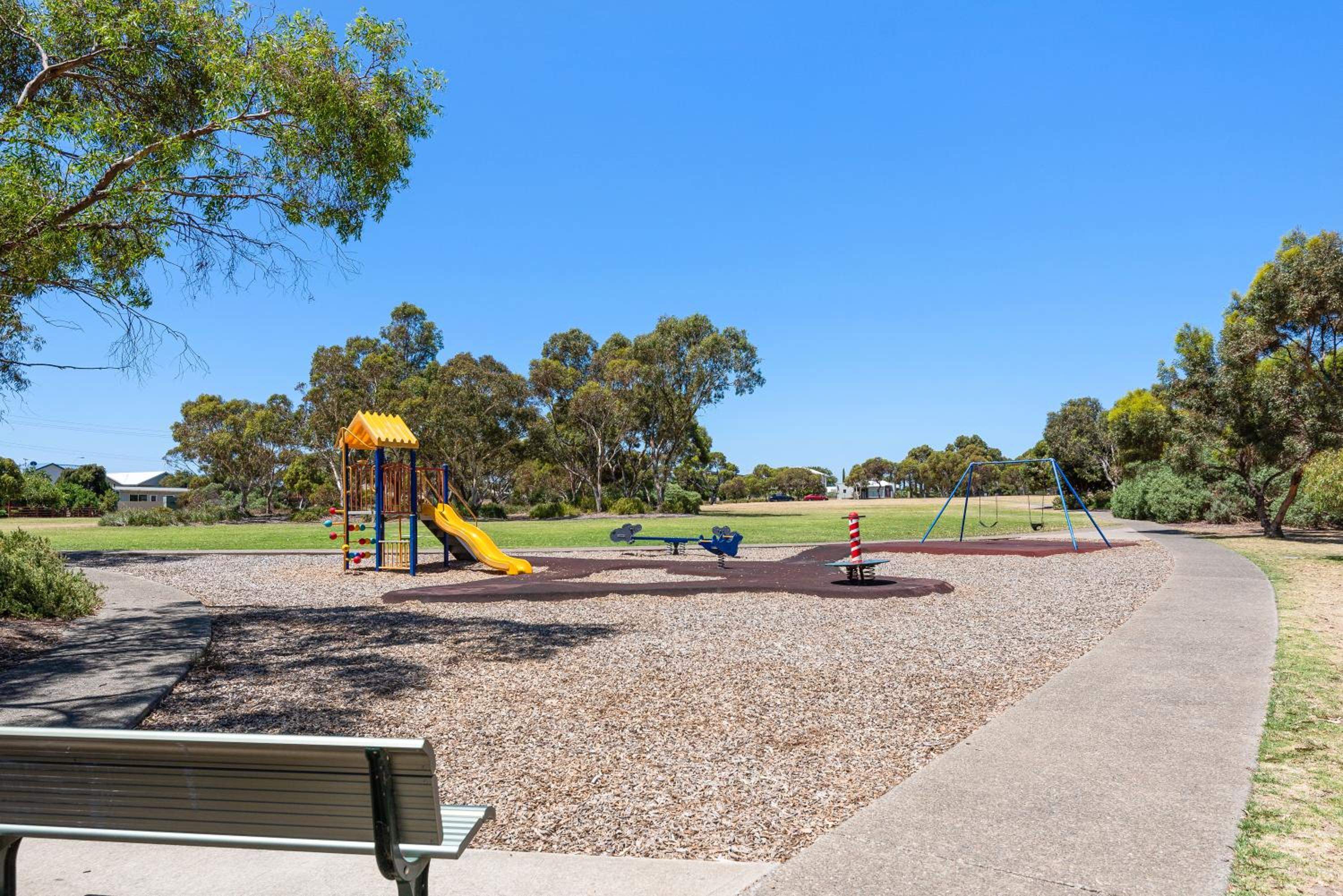 Chloe's Place - Aldinga Beach - C21 SouthCoast Holidays