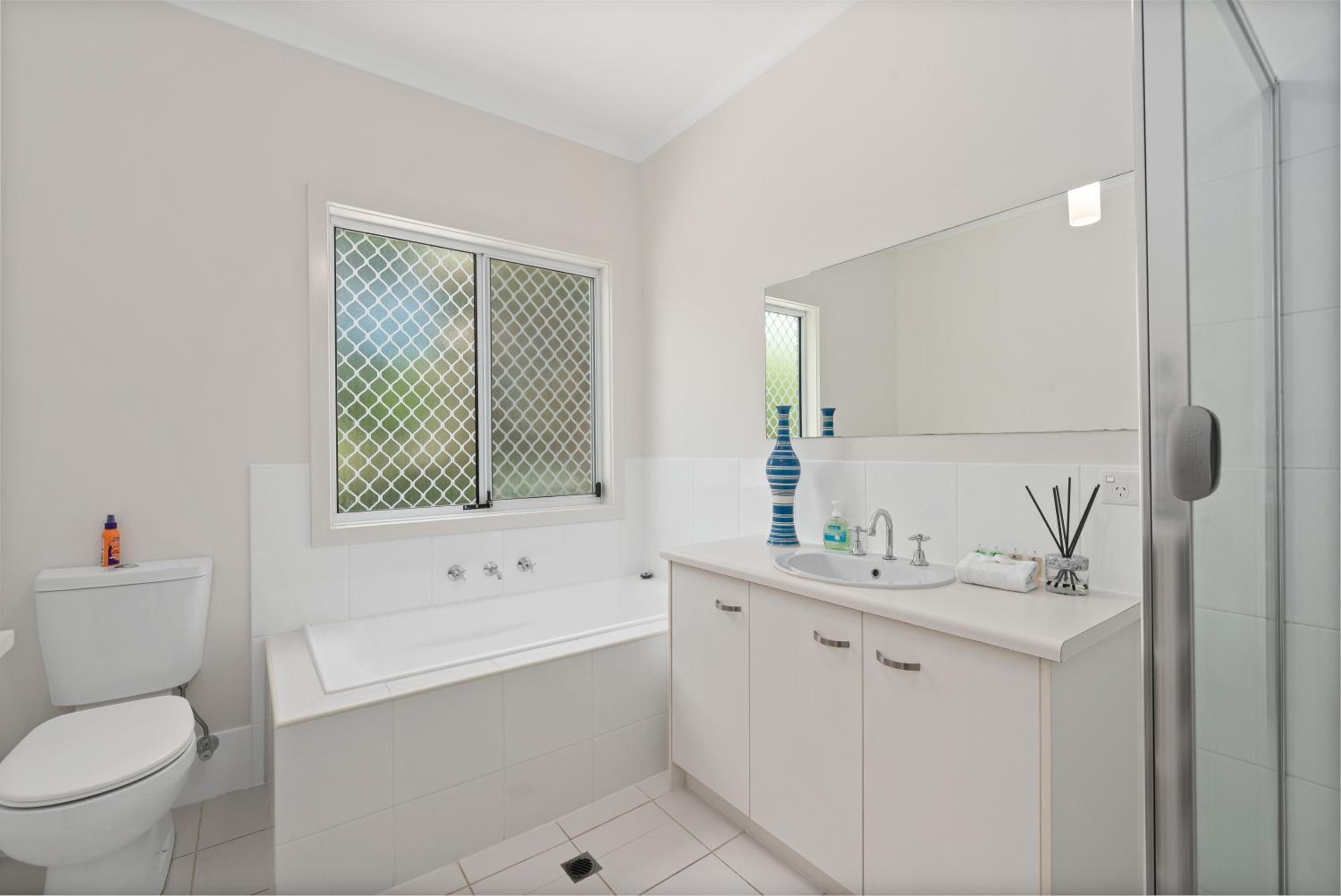 Chloe's Place - Aldinga Beach - C21 SouthCoast Holidays