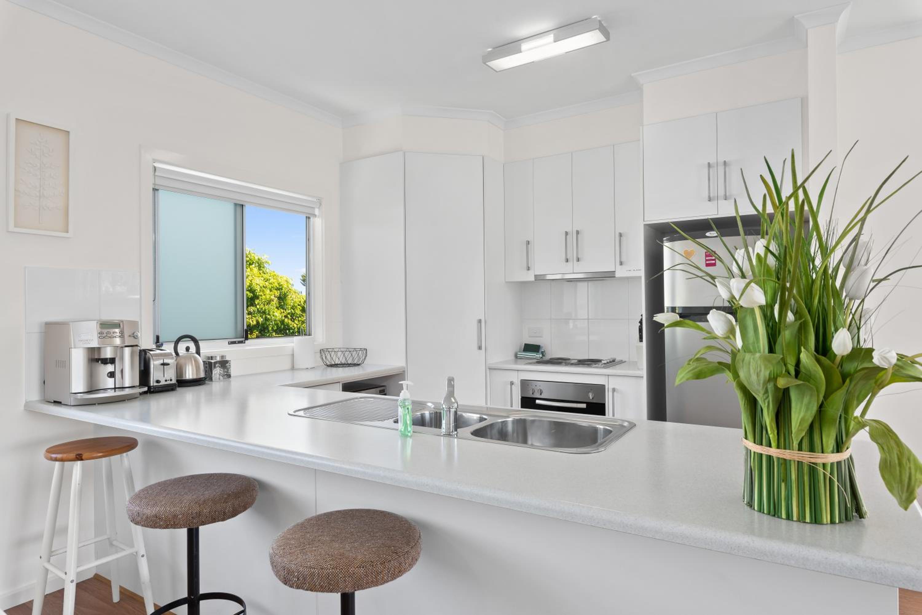 Chloe's Place - Aldinga Beach - C21 SouthCoast Holidays