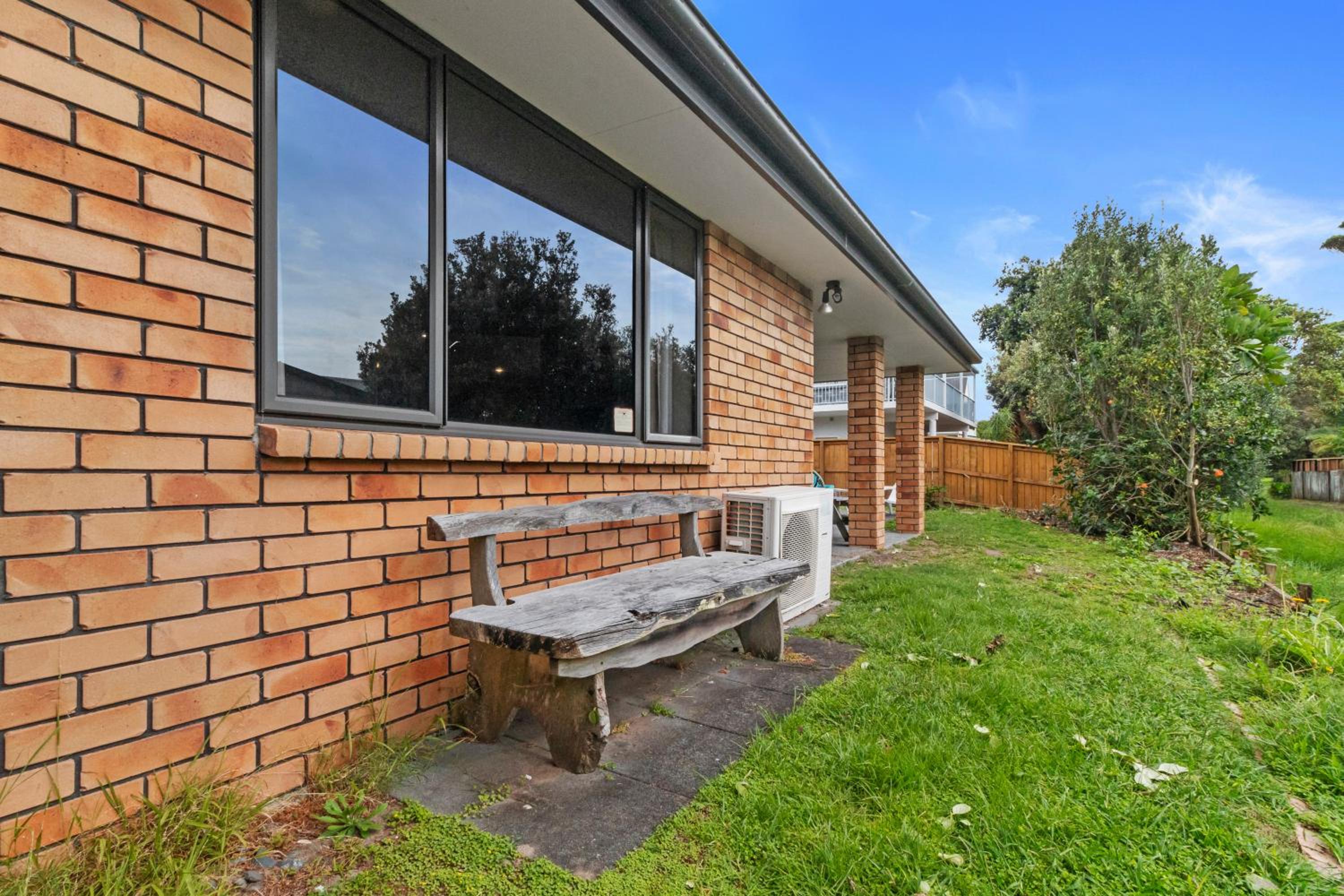 Bowentown Bach - Waihi Beach Holiday Home view 3