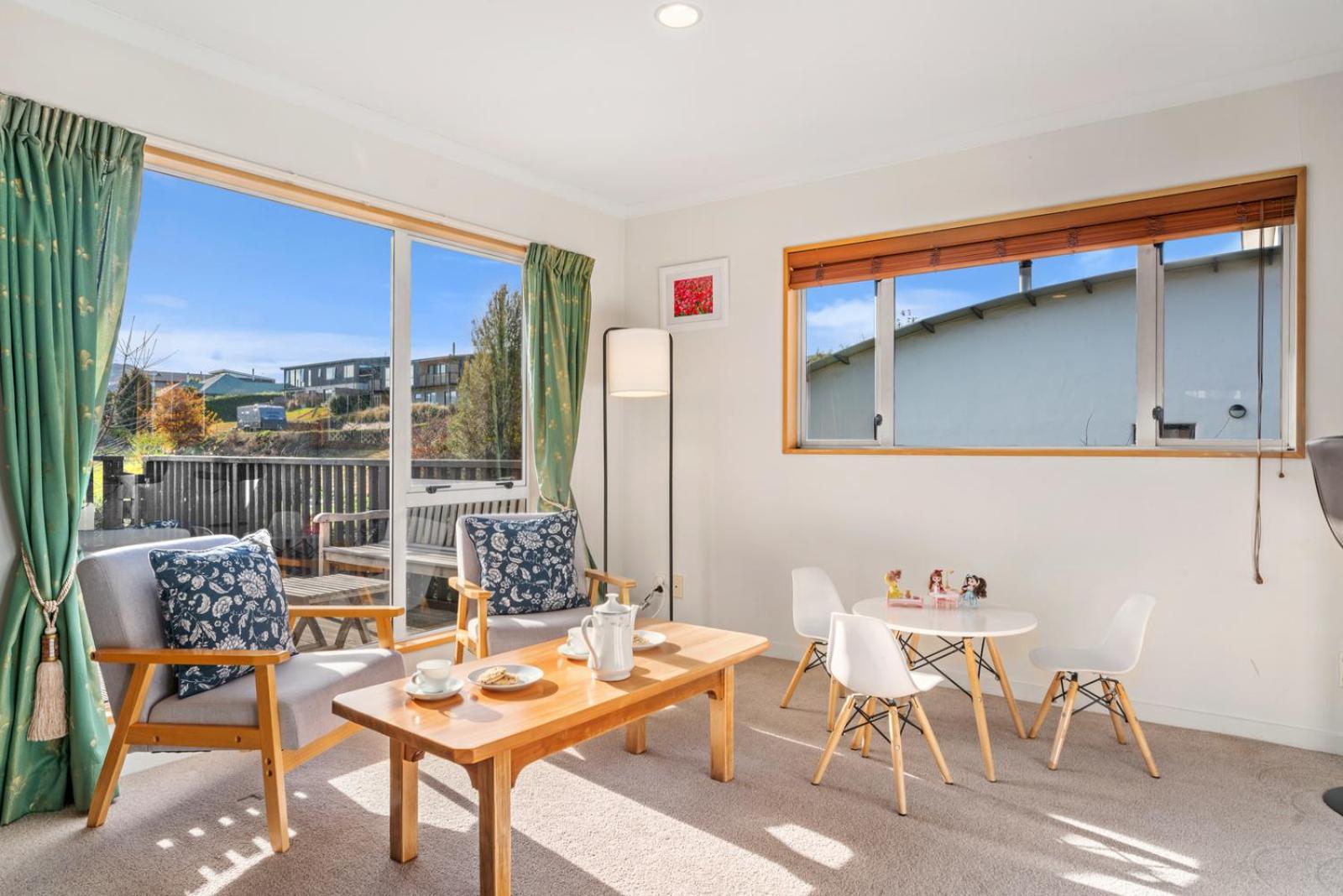 Scaife Place Lodge - Wanaka Holiday Home view 4