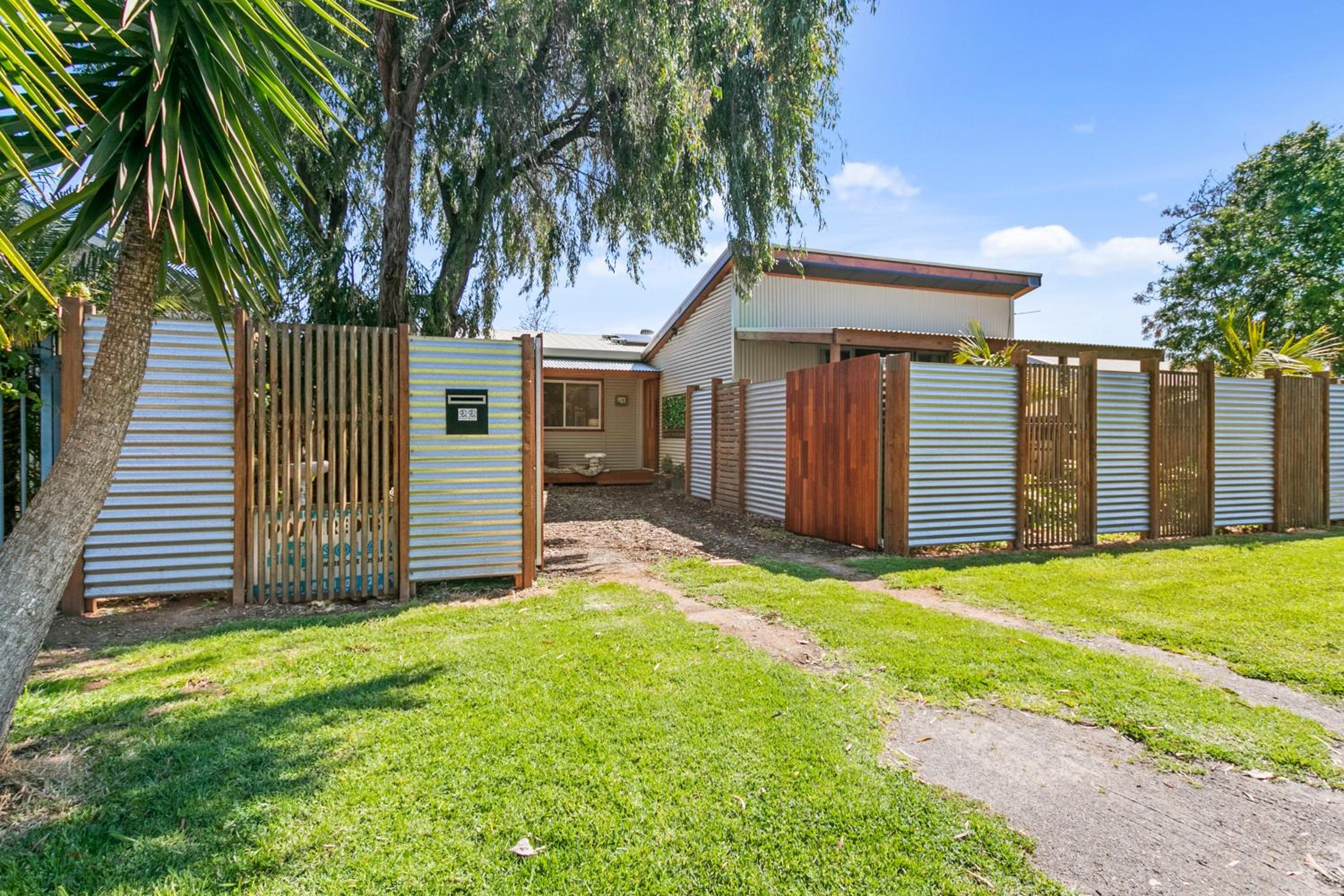 Coral Haven - Aldinga Beach - C21 SouthCoast Holidays