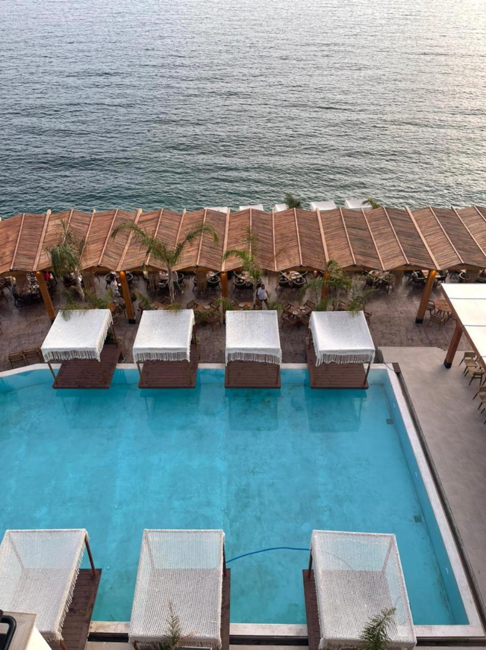 Seaview studio