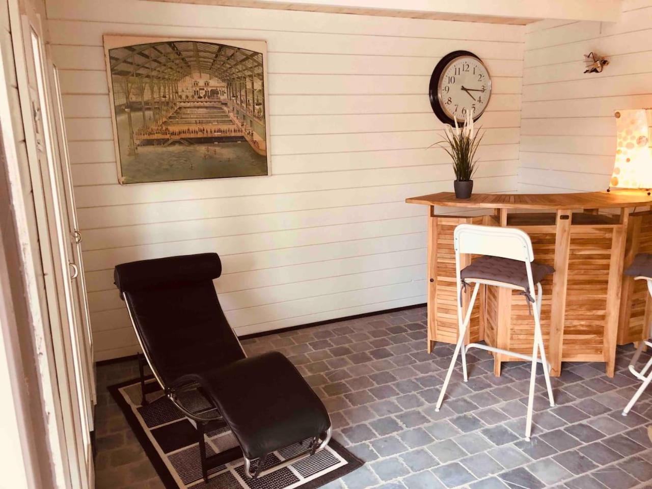 Jacuzzi - BBq - Jardin - Garden Lodge - Le Tulipier