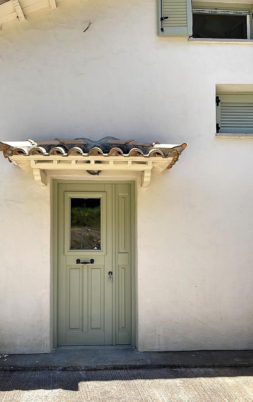 Thymari House