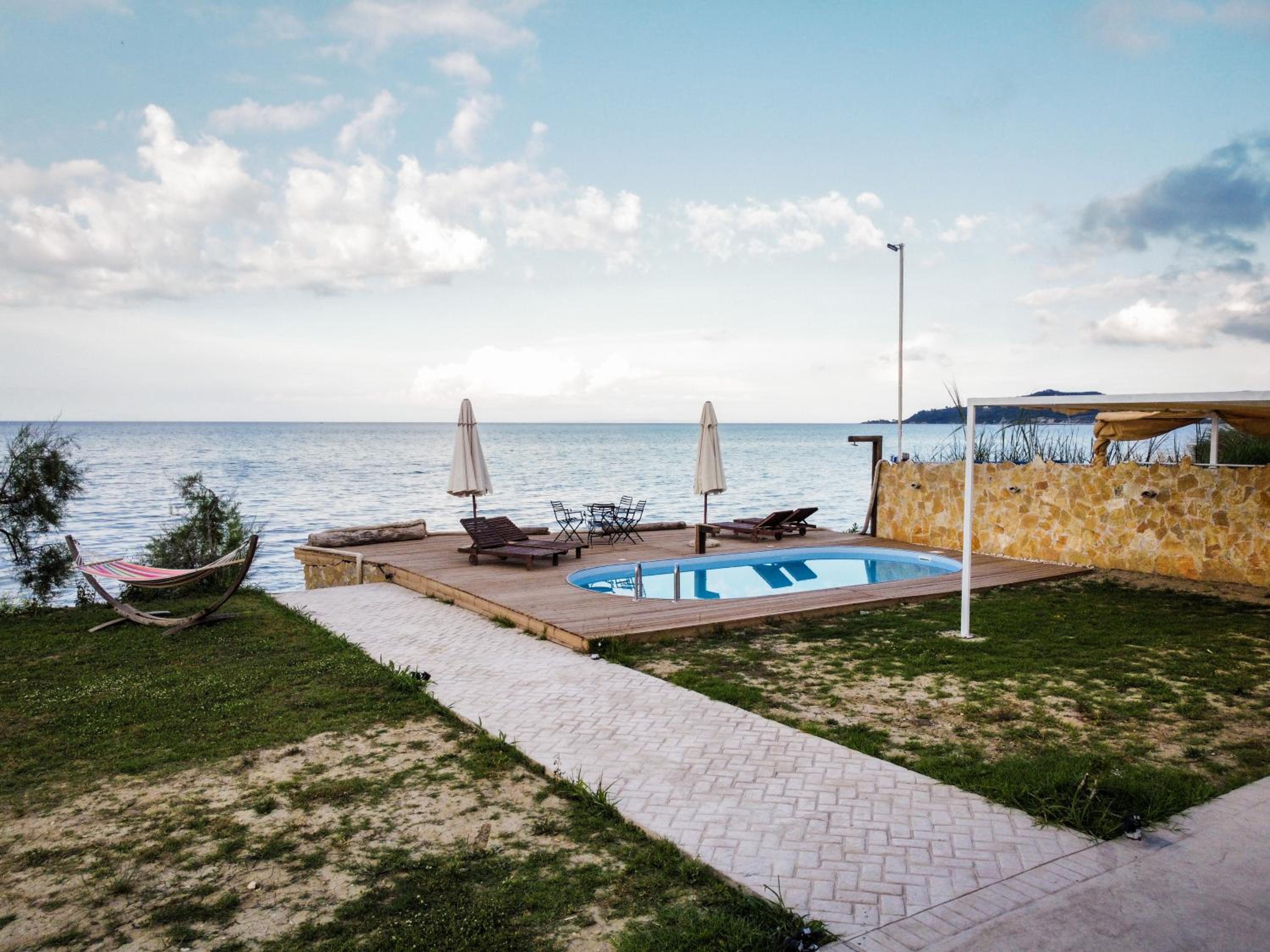 Seashore Stream Suites