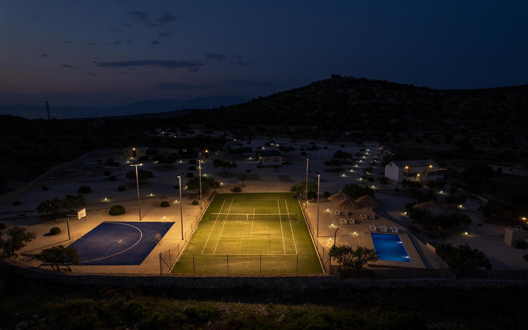 activities & amenities